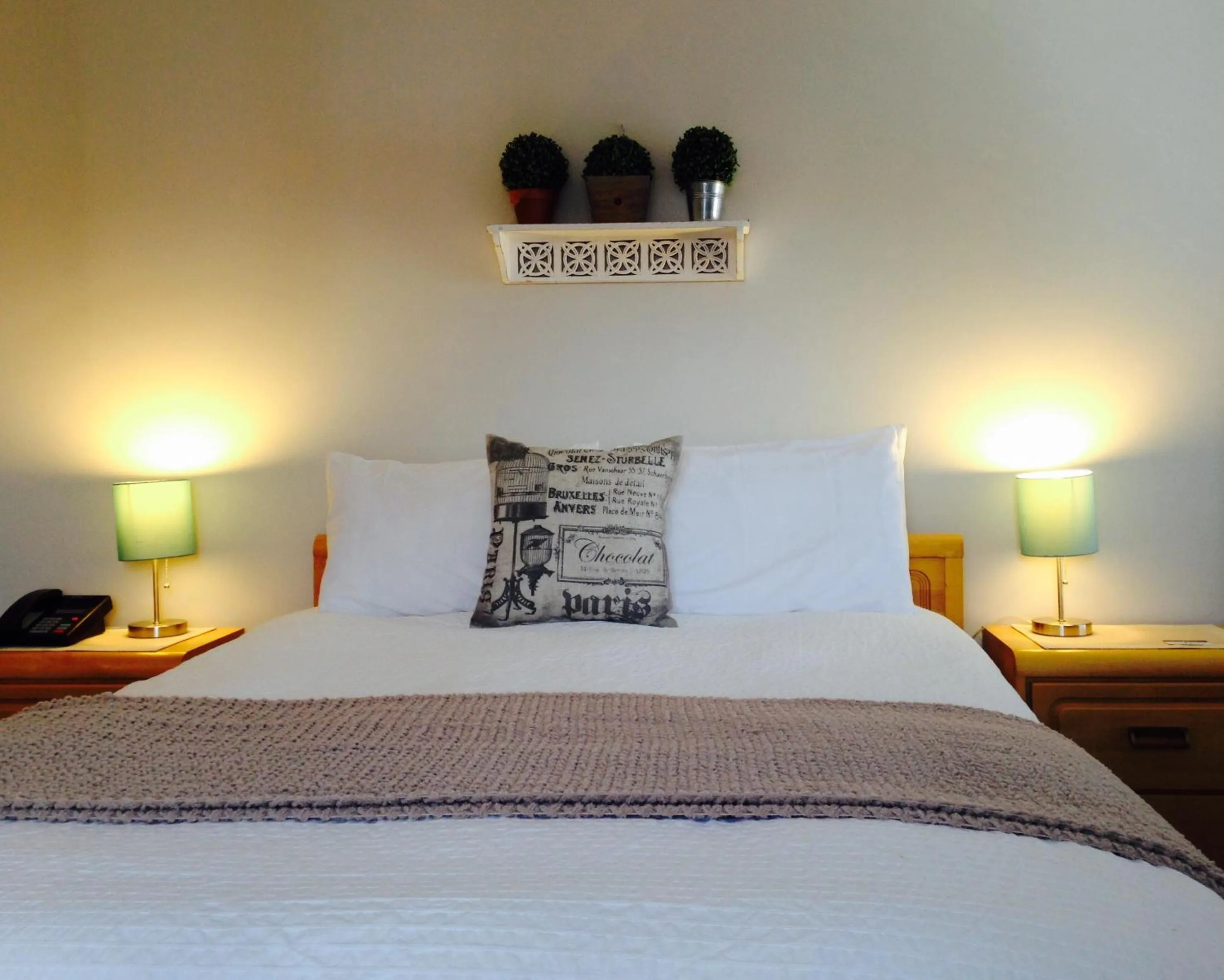 Bed in Auberge La Chocolatiere