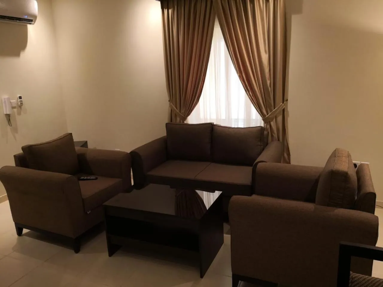 MJ Apartments