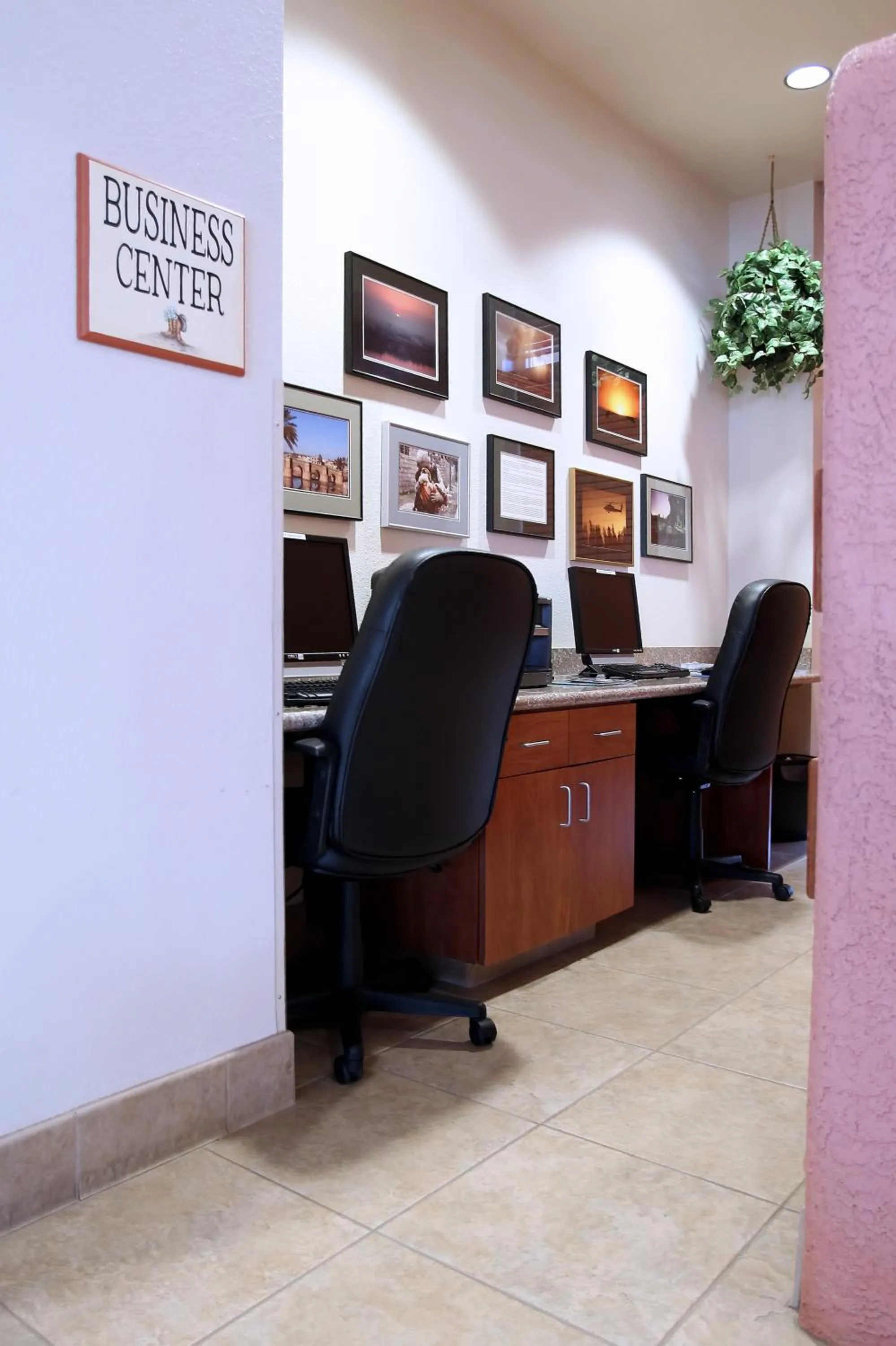 Business facilities in Garden Place Suites
