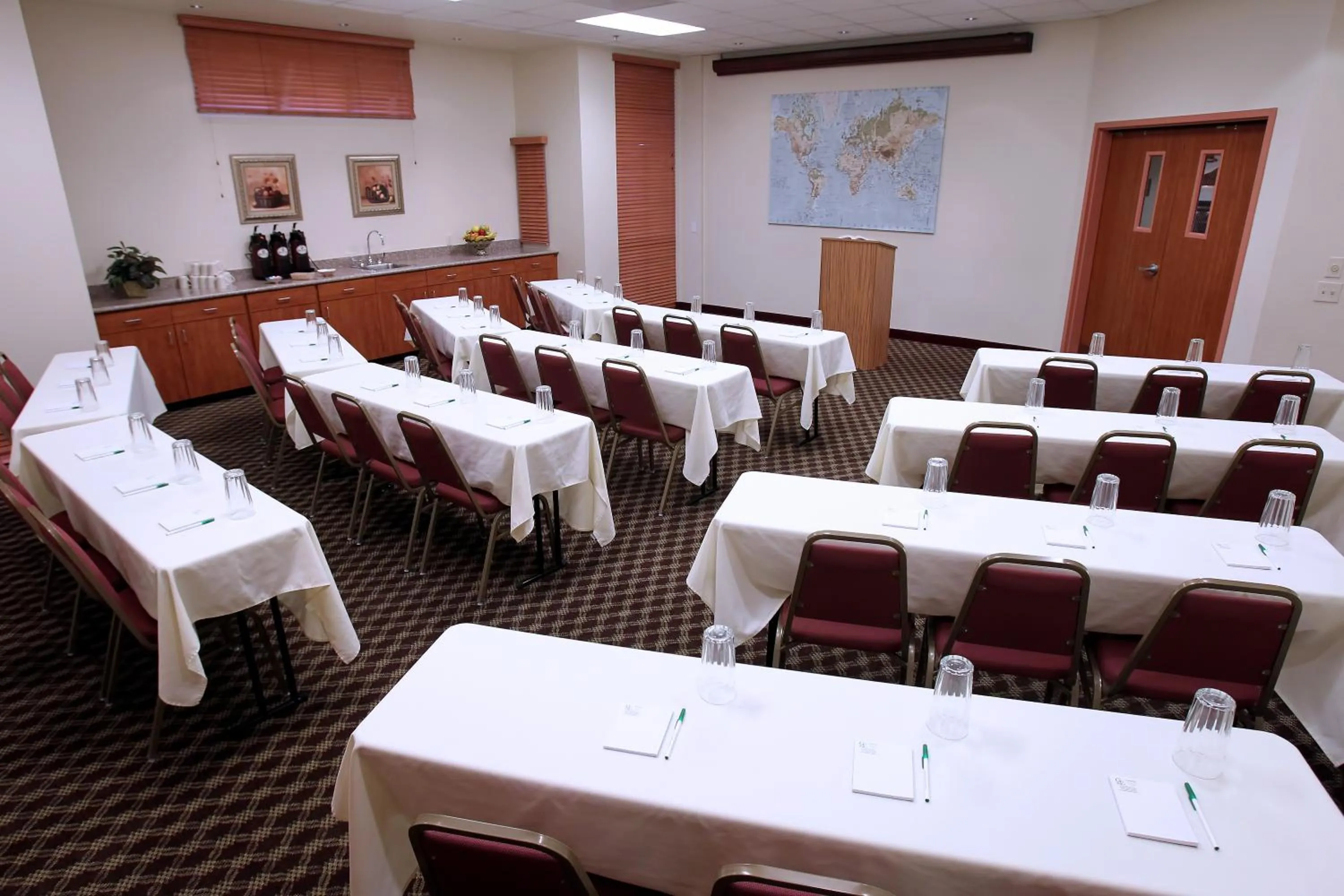 Banquet/Function facilities in Garden Place Suites