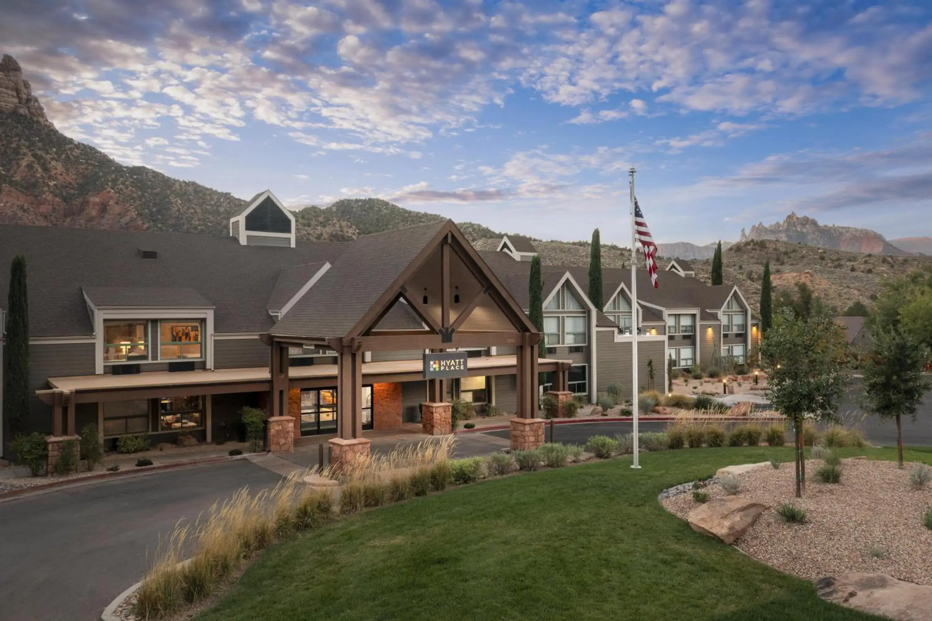 Property building in Hyatt Place Springdale - Zion National Park Property building in Hyatt Place Springdale - Zion National Park