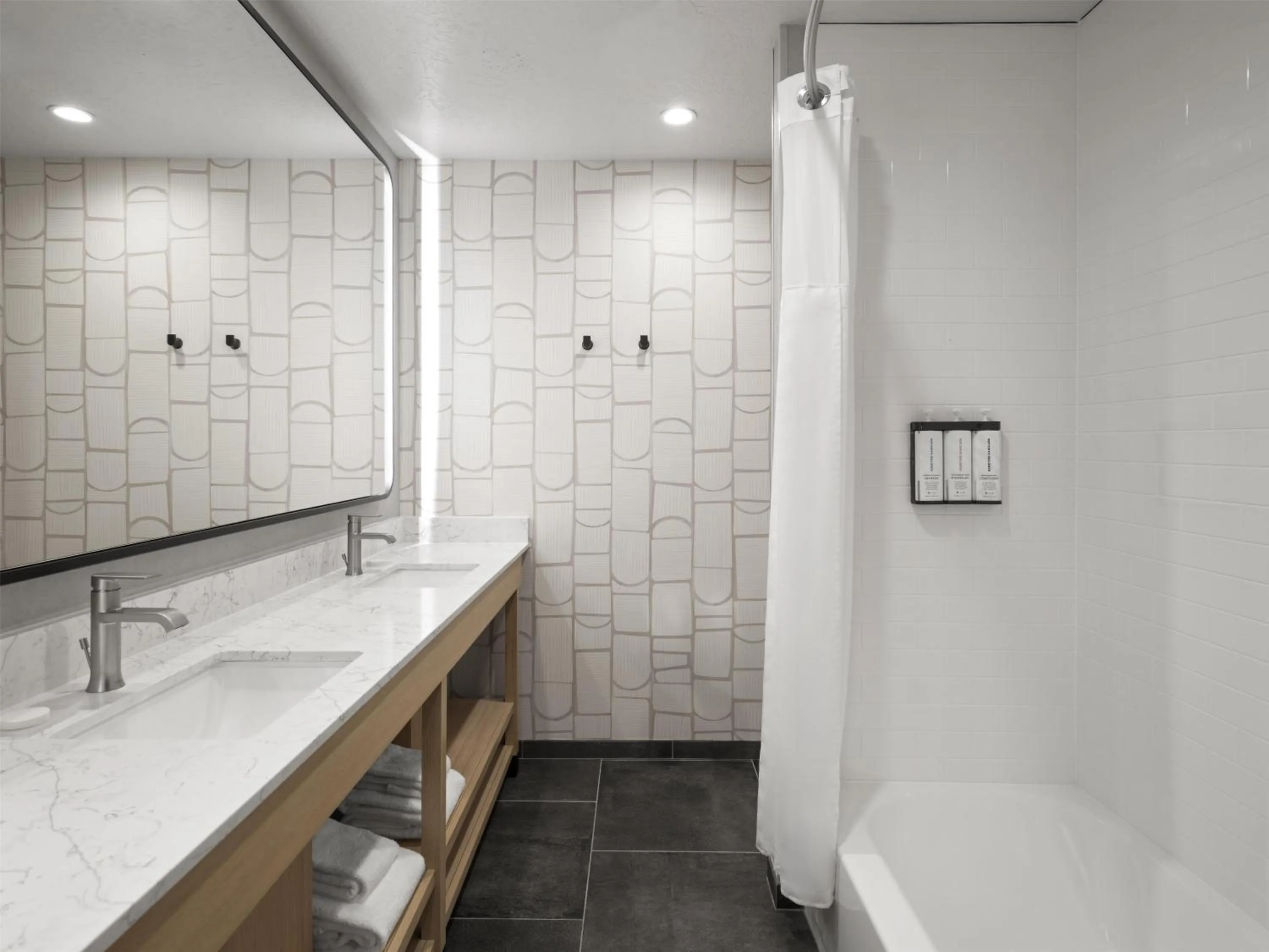 Bathroom in Hyatt Place Springdale - Zion National Park