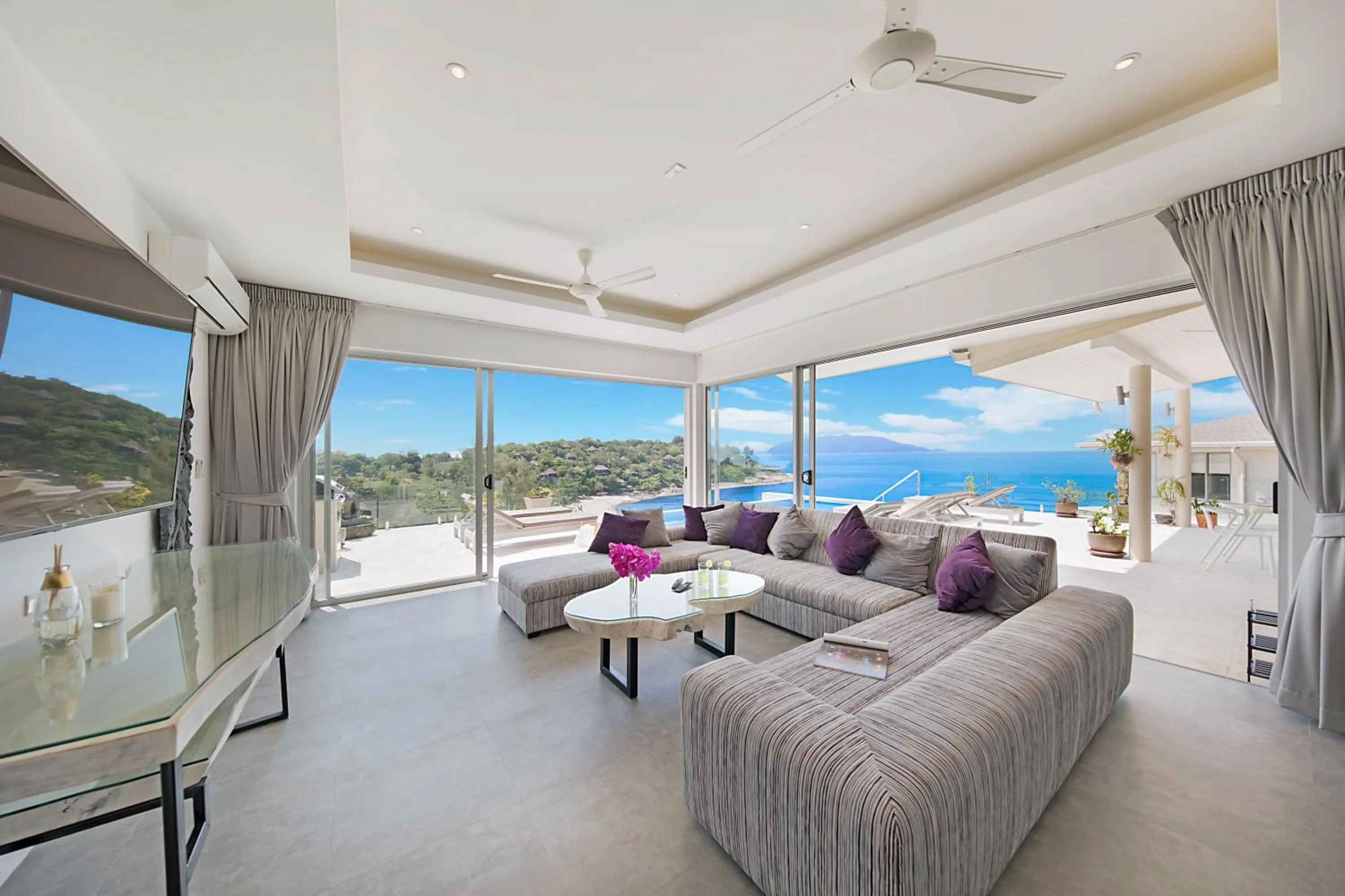 Living room in Samui Bayside Luxury Villas