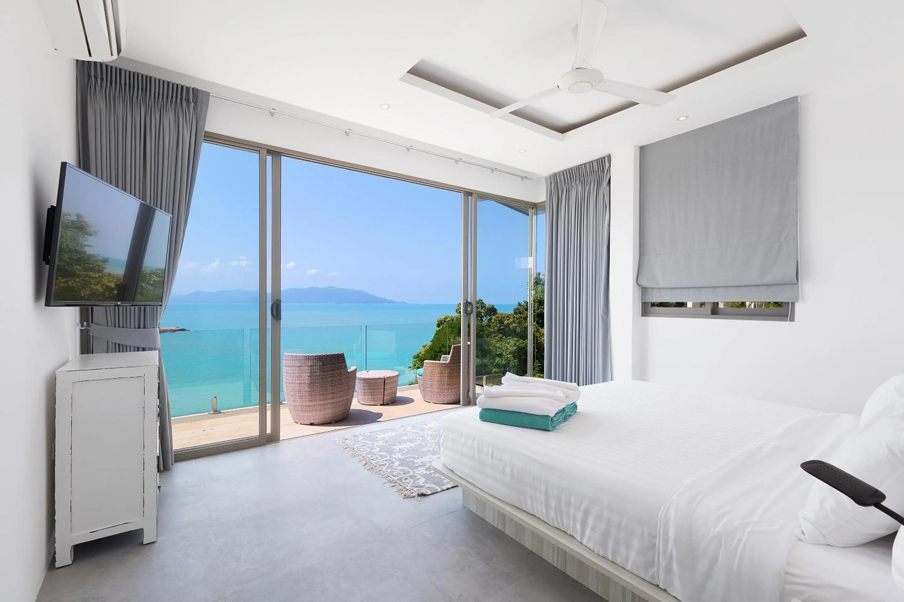 Day, Bed in Samui Bayside Luxury Villas