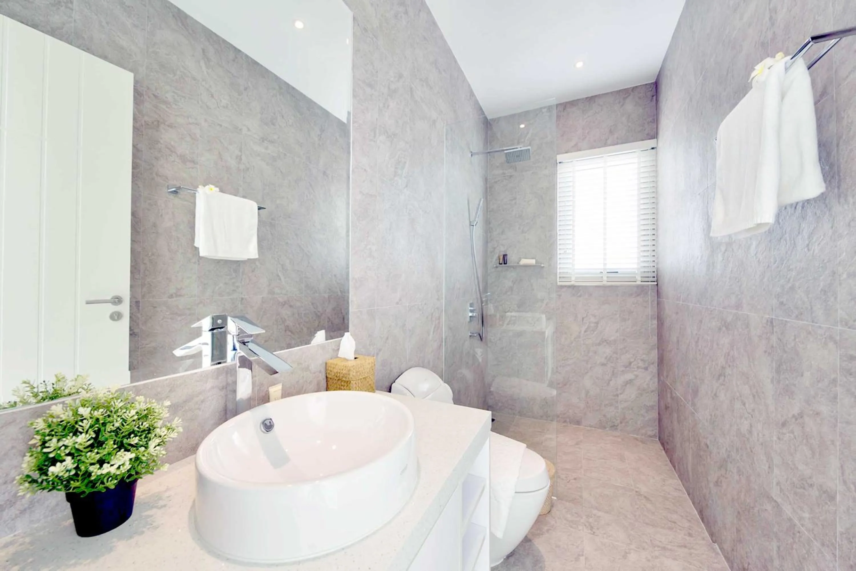 Bathroom in Samui Bayside Luxury Villas