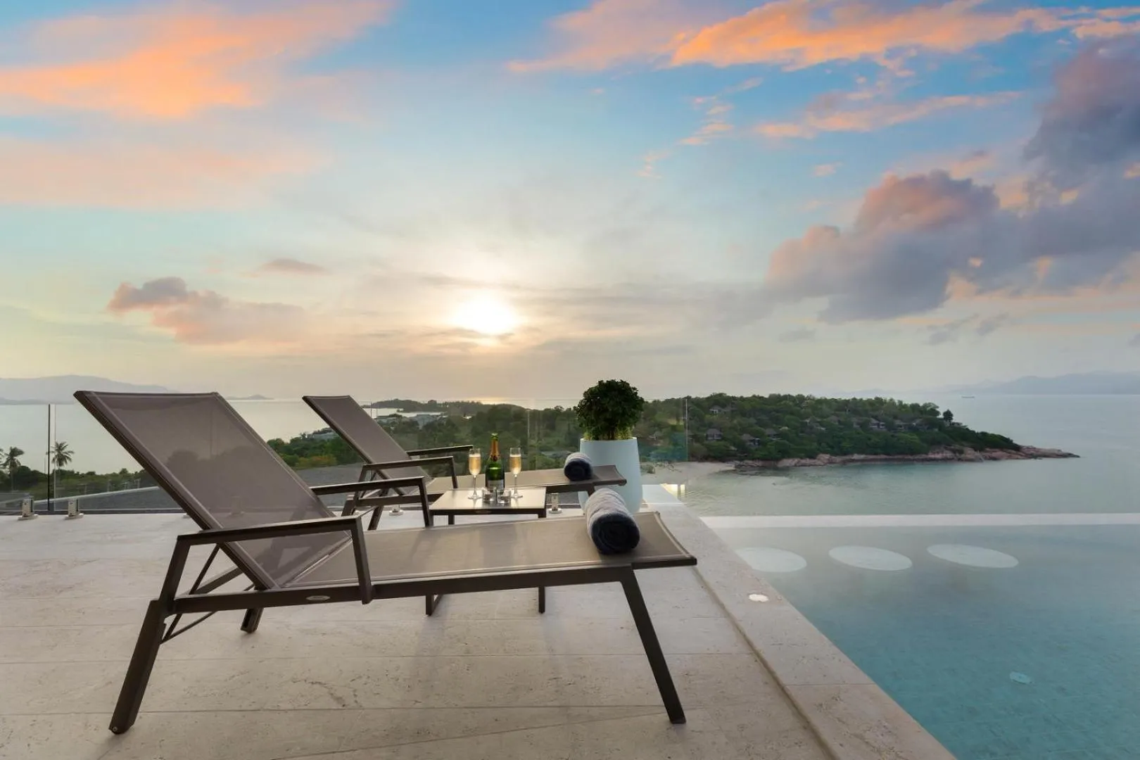 Patio in Samui Bayside Luxury Villas