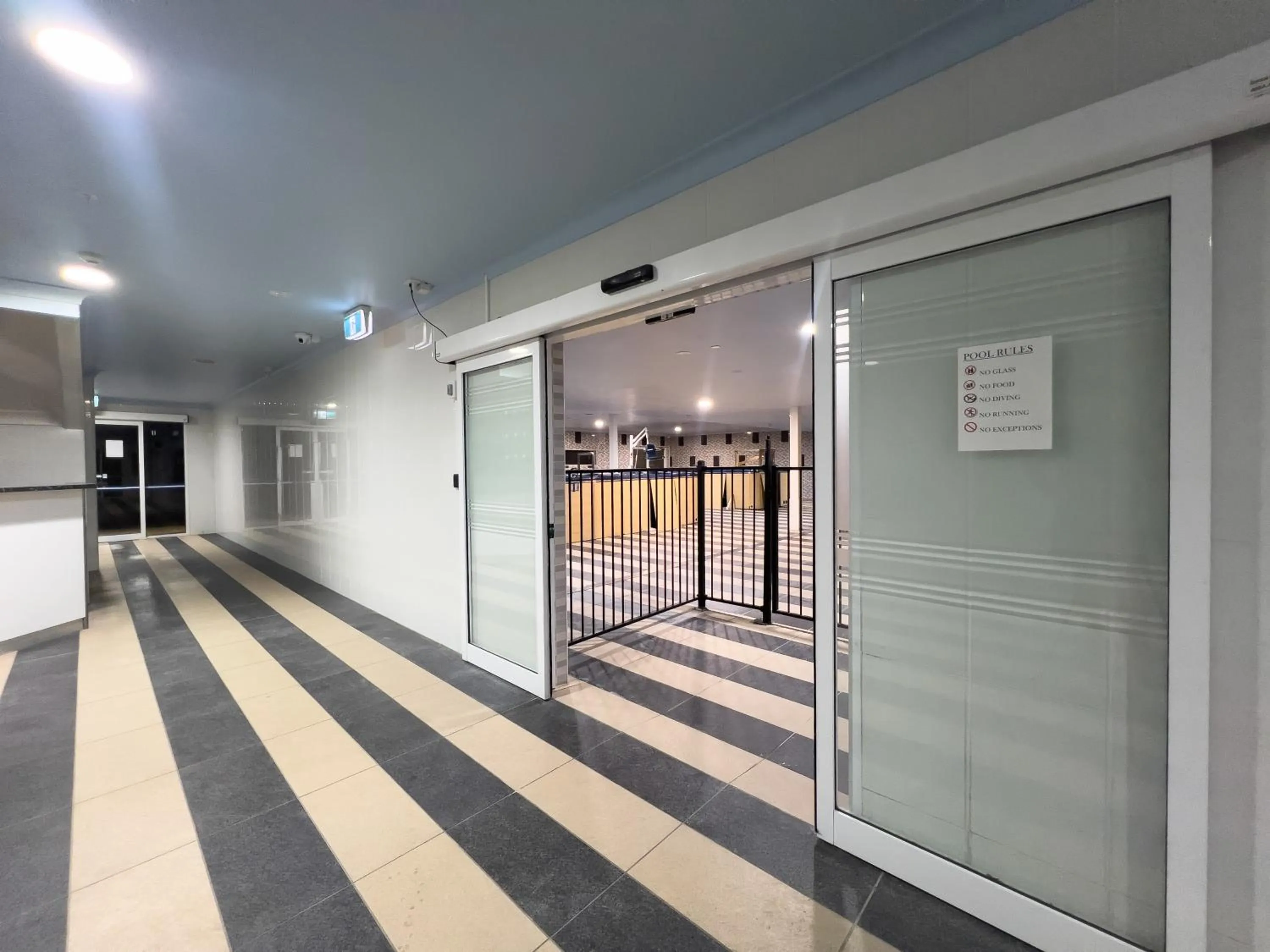 Facade/entrance in The Phoenix Artesian Spa Resort and Accommodation