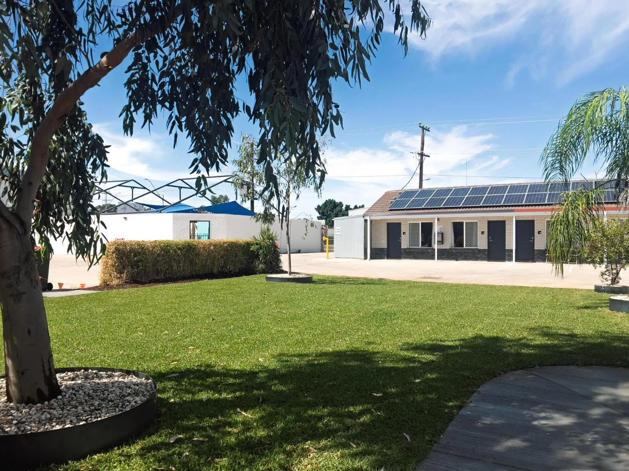 Garden view in The Phoenix Artesian Spa Resort and Accommodation
