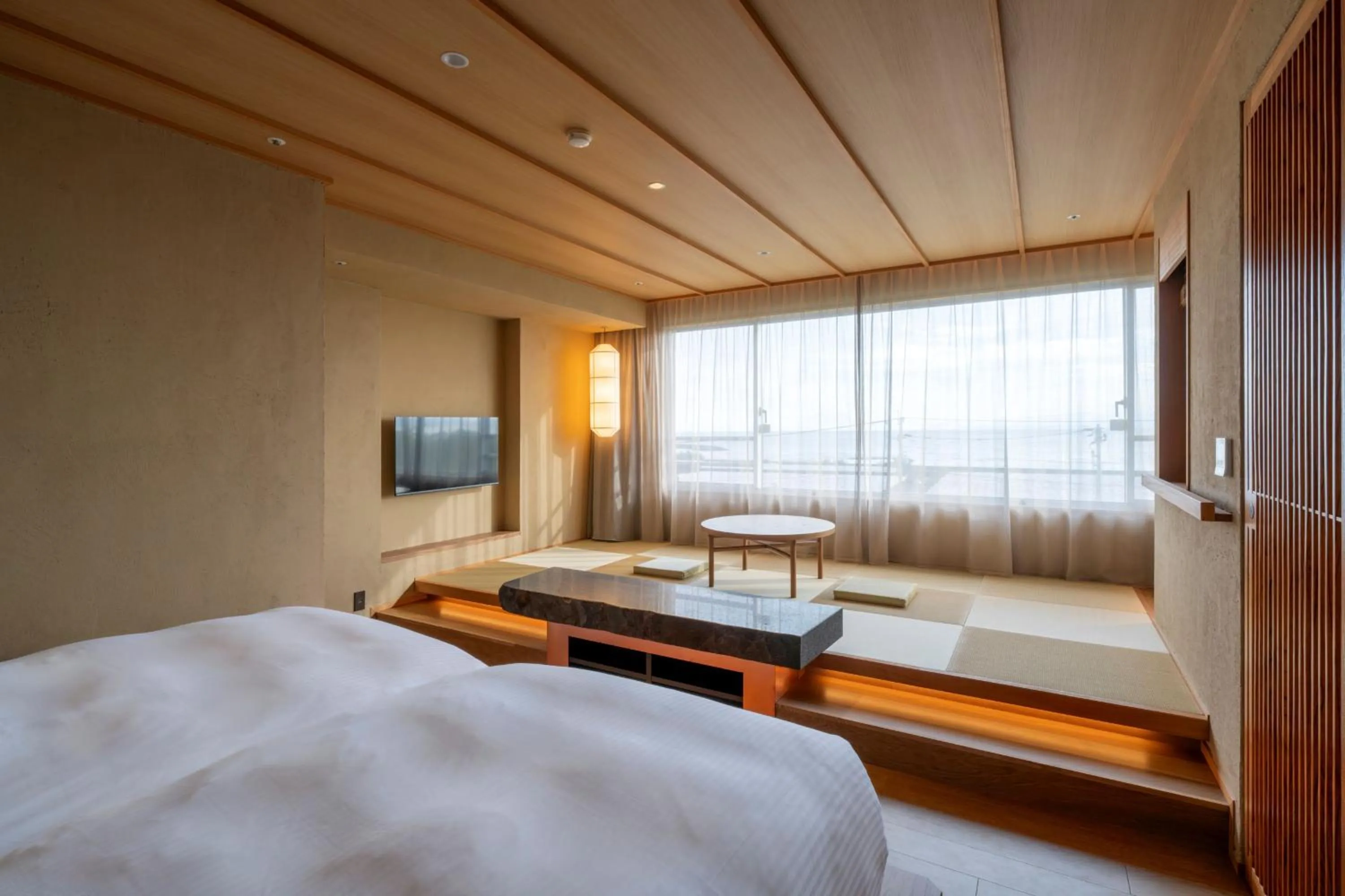 Bed in Koran no Yu Kinkouro