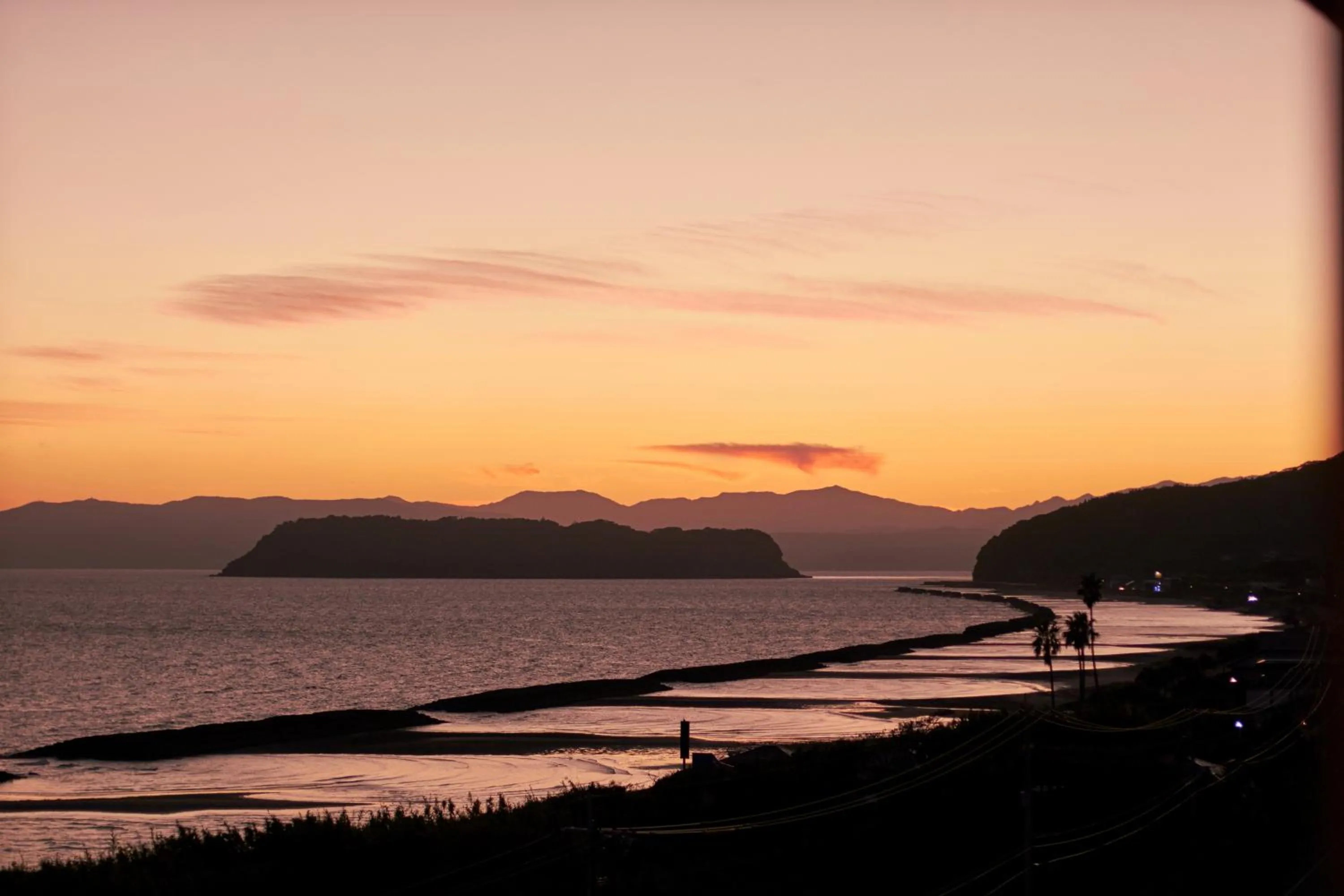 Sunrise in Koran no Yu Kinkouro