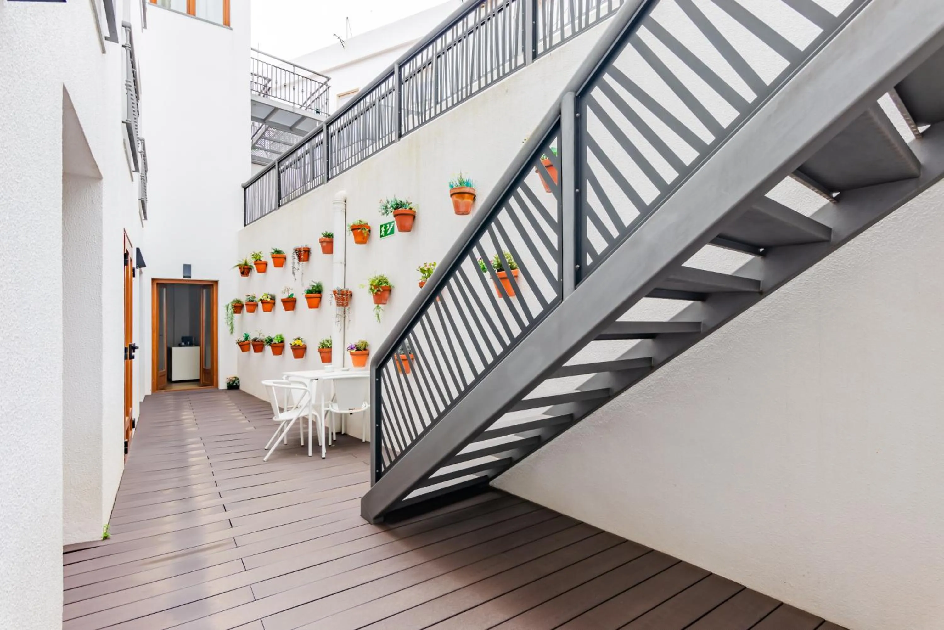 Patio in Porta da Arrábida Suites