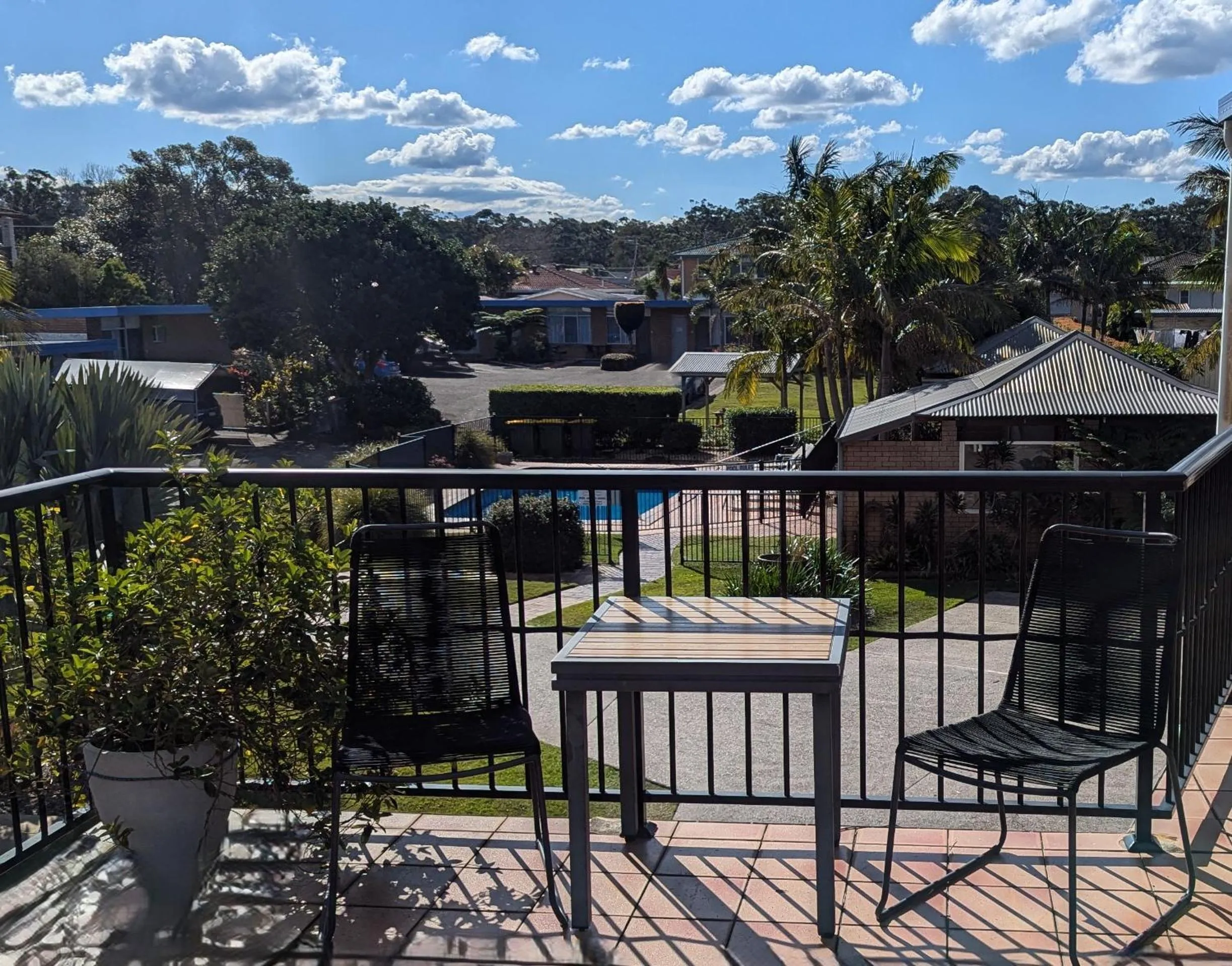 Patio in Haven Waters Motel & Apartments