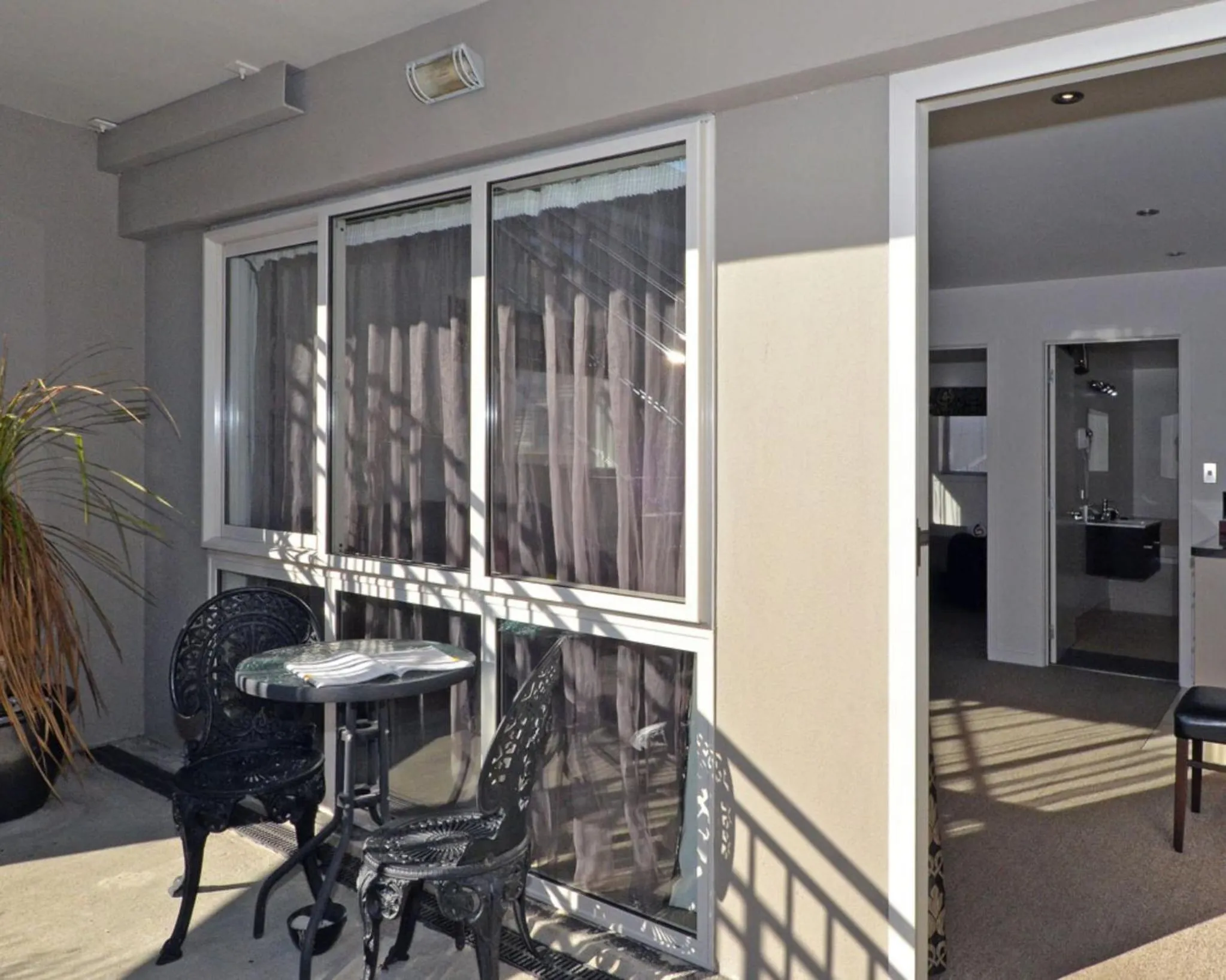 Patio in Dunedin Palms Motel