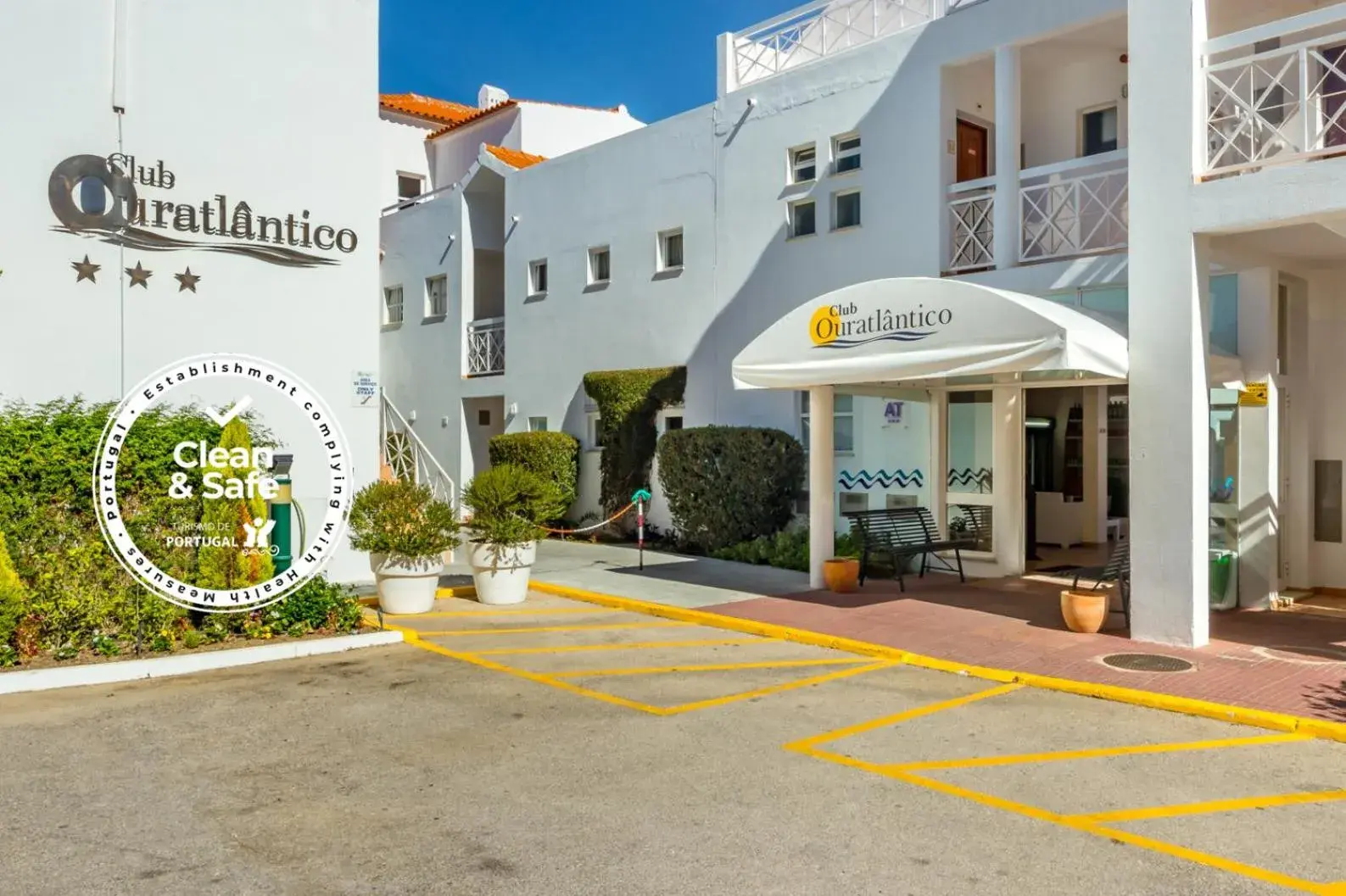 Facade/entrance in Club Ouratlantico Facade/entrance in Club Ouratlantico