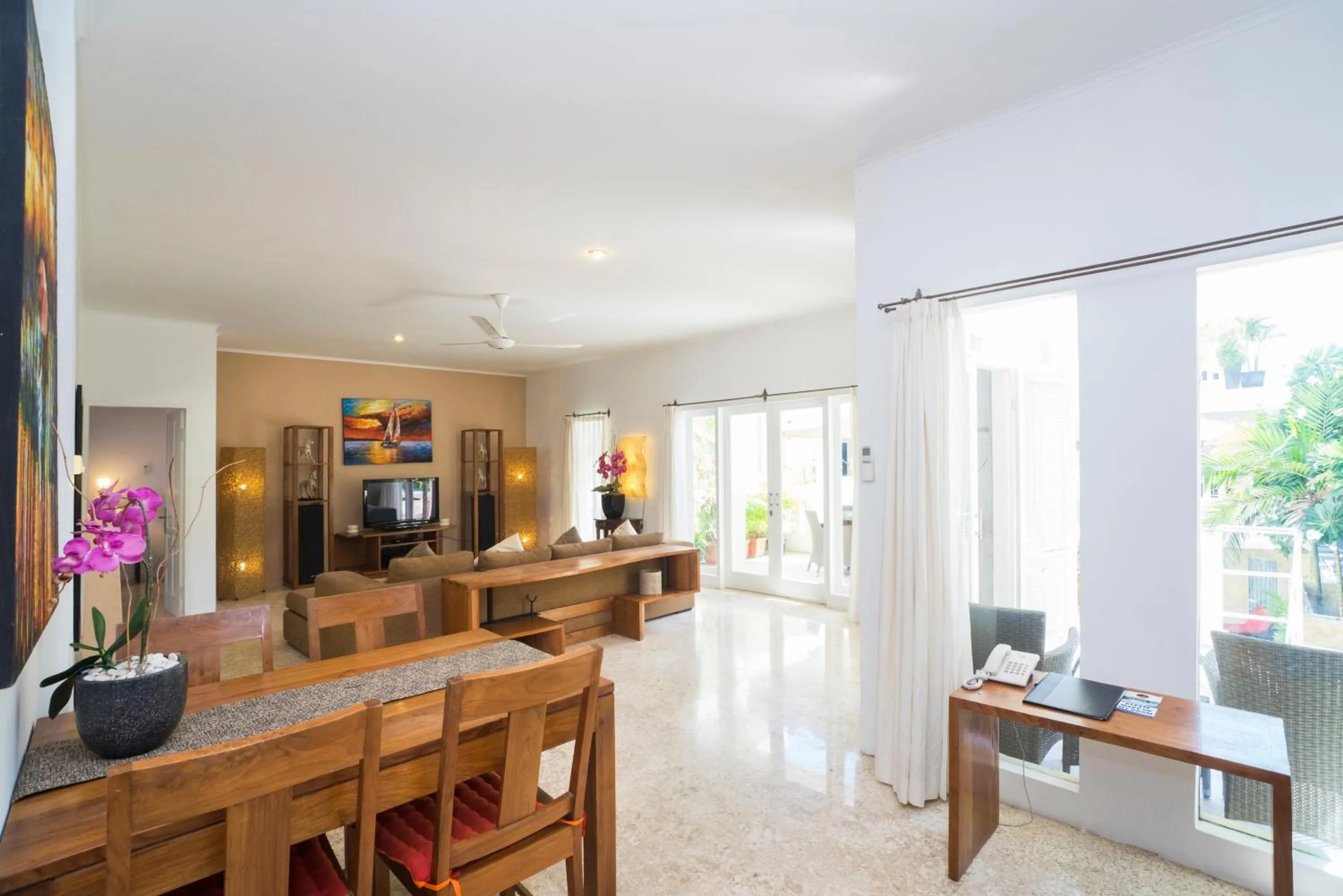 Living room in Beach Melati Apartments