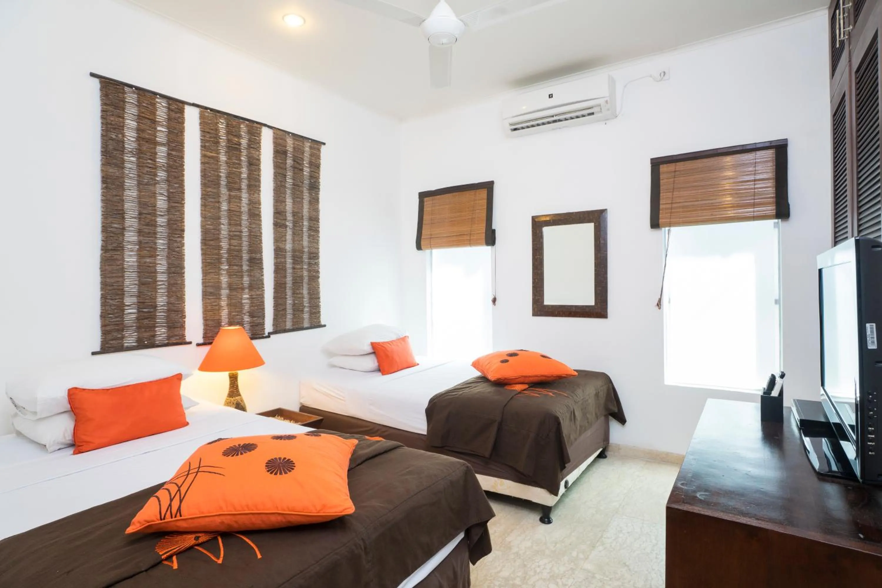 Bedroom, Bed in Beach Melati Apartments