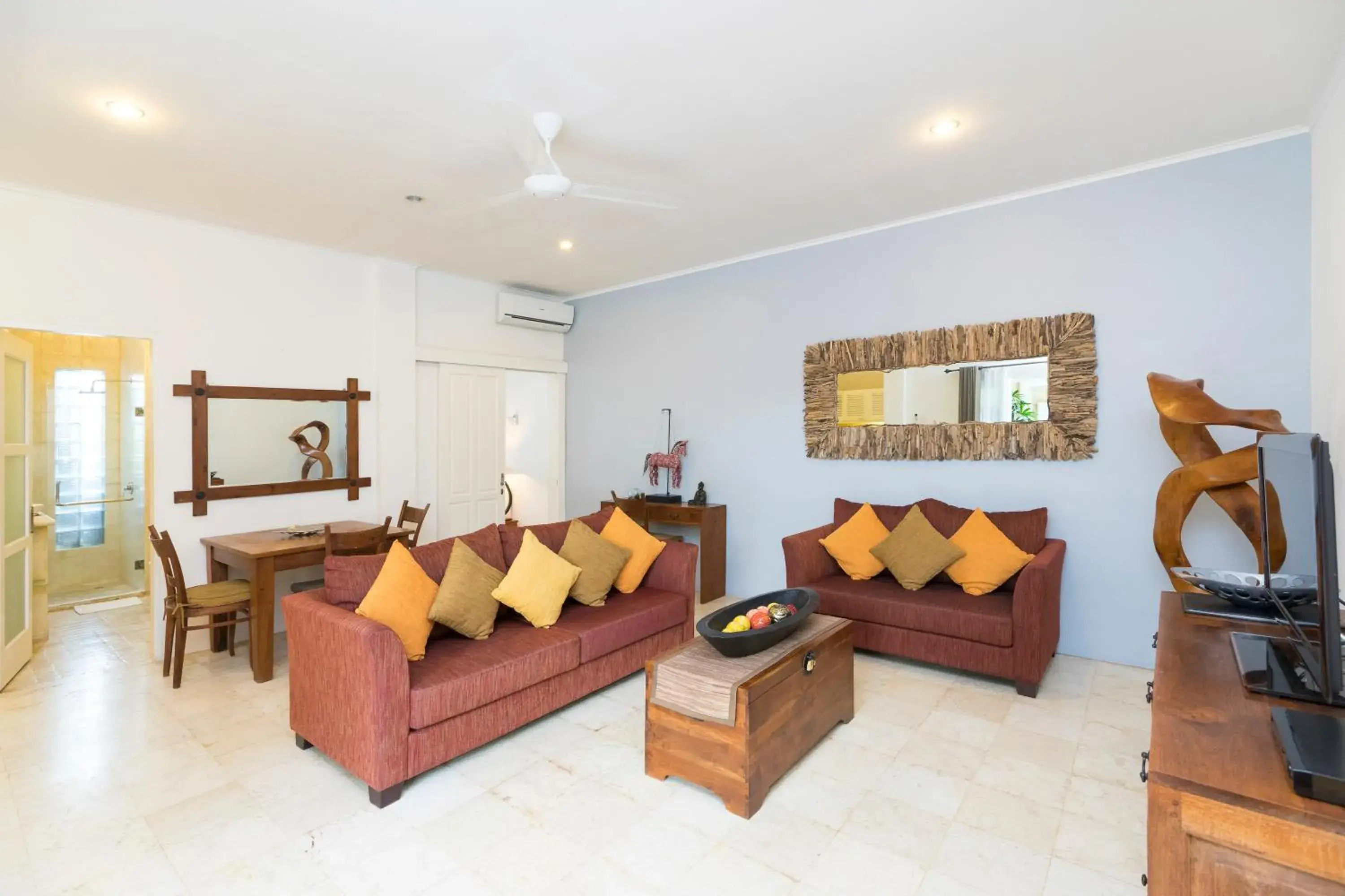 Standard Two-Bedroom Apartment in Beach Melati Apartments Standard Two-Bedroom Apartment in Beach Melati Apartments