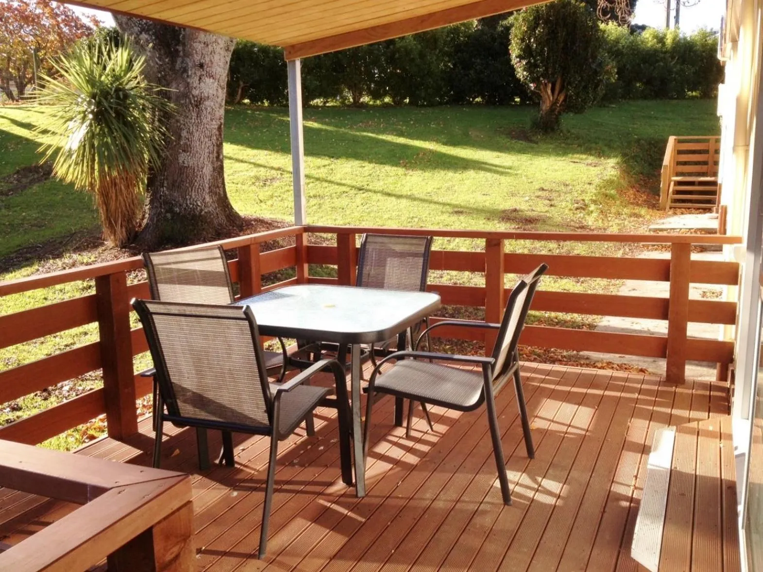 Patio in Whanganui River Top 10 Holiday Park