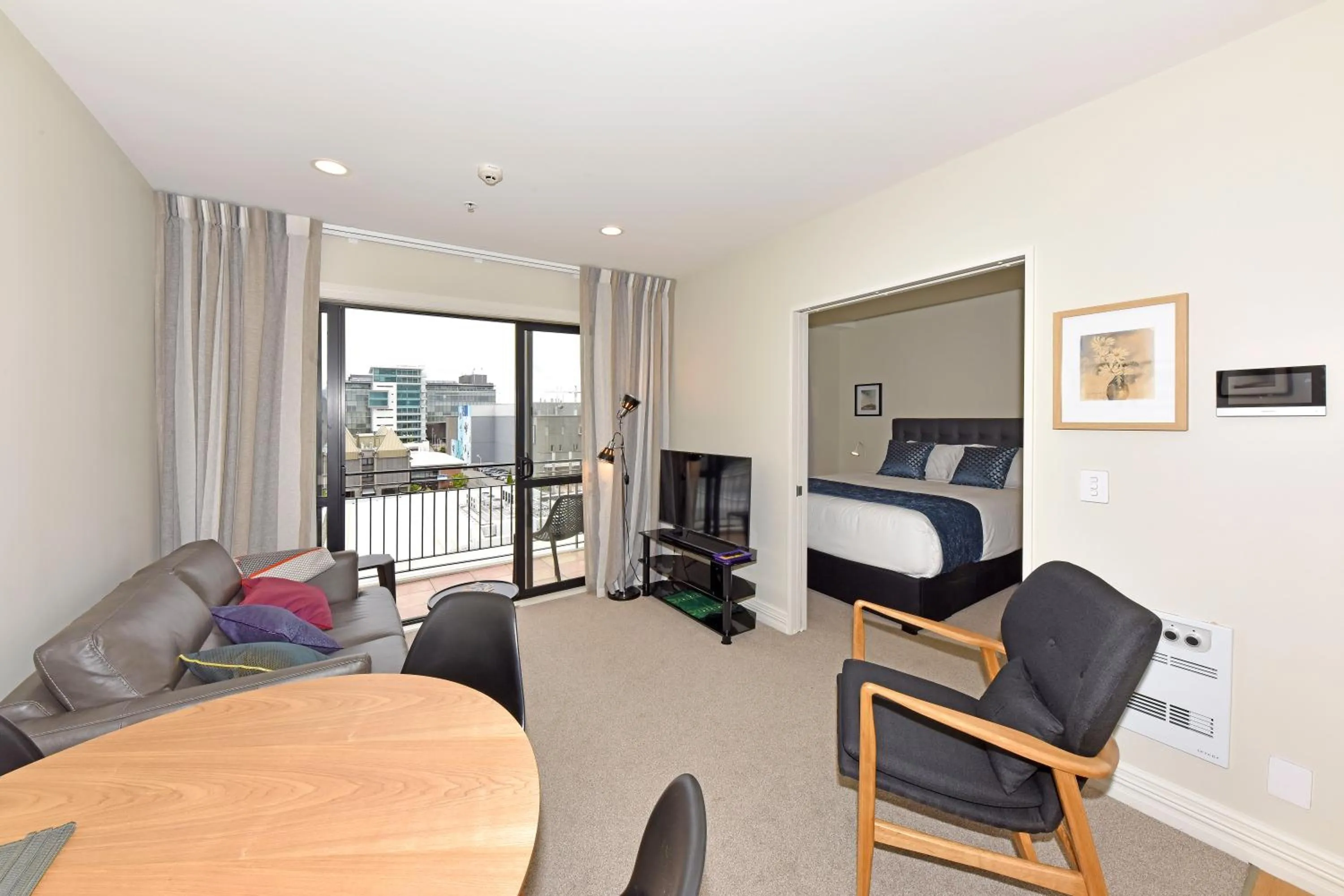 Living room, Bed in West Fitzroy Apartments