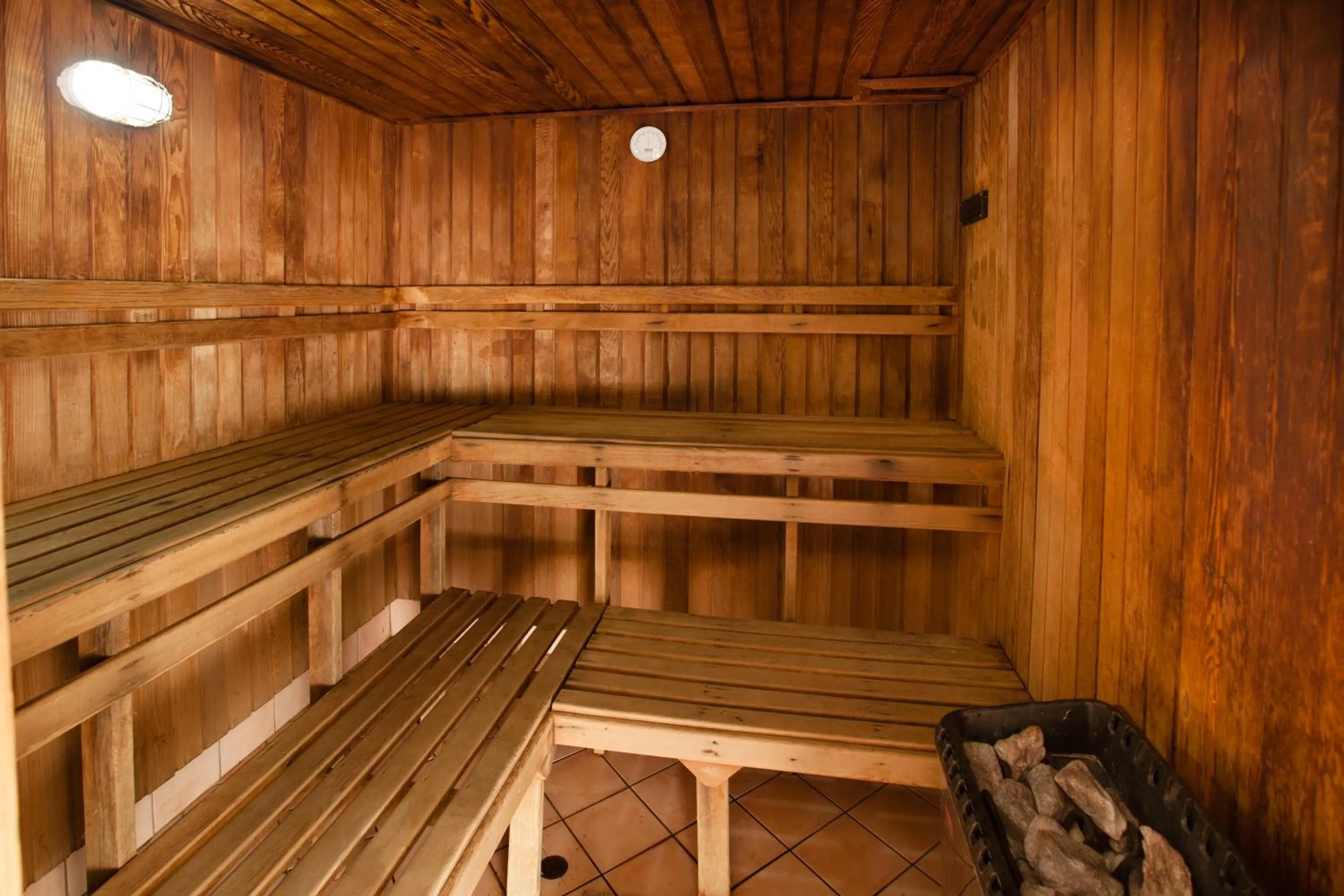 Spa and wellness centre/facilities in Chateau Beachside Resort