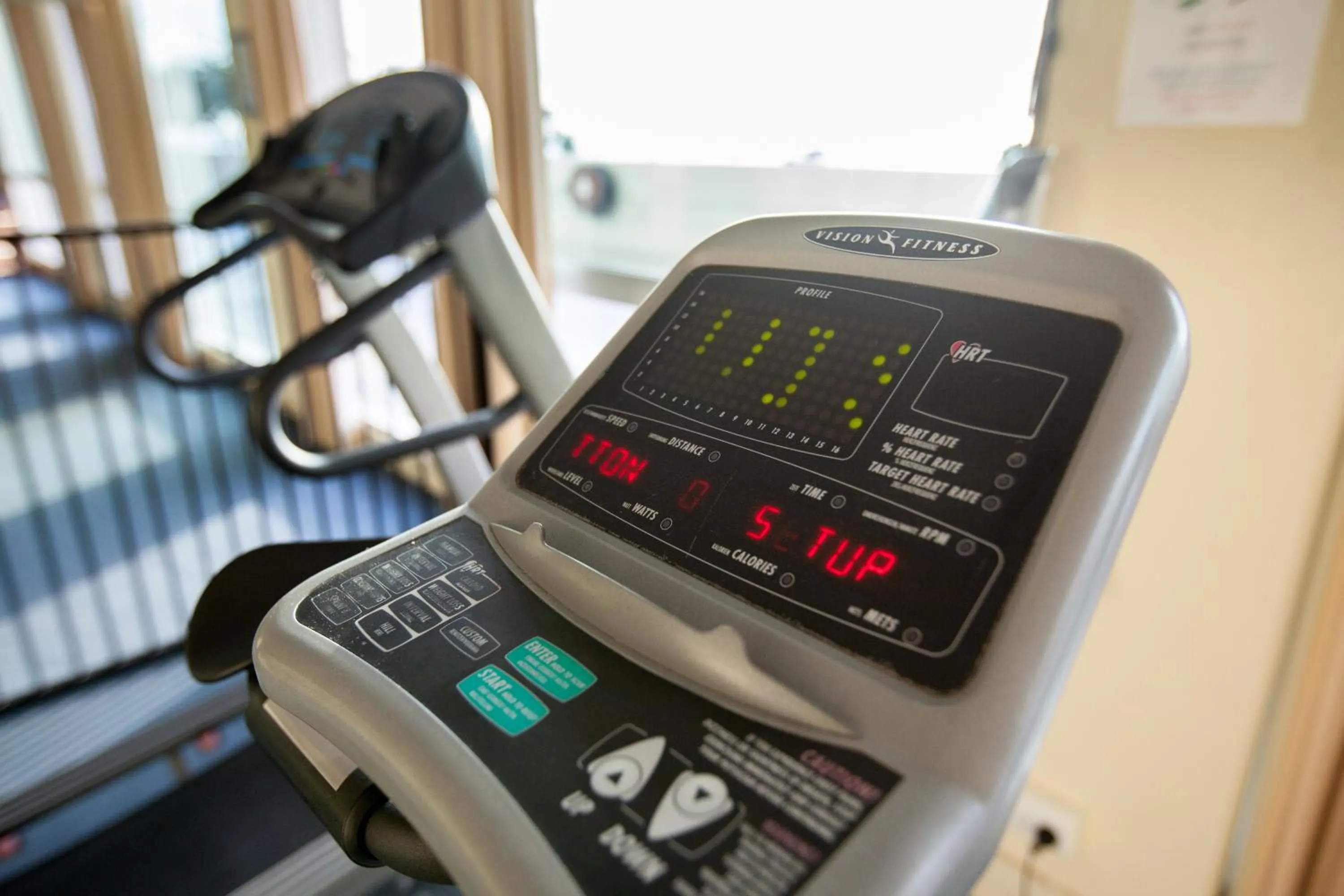 Fitness centre/facilities in Chateau Beachside Resort