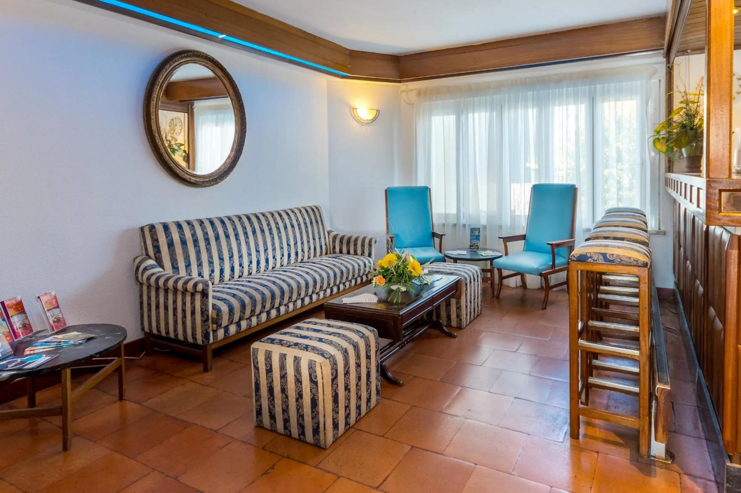 Seating area in Hotel Mar A Vista