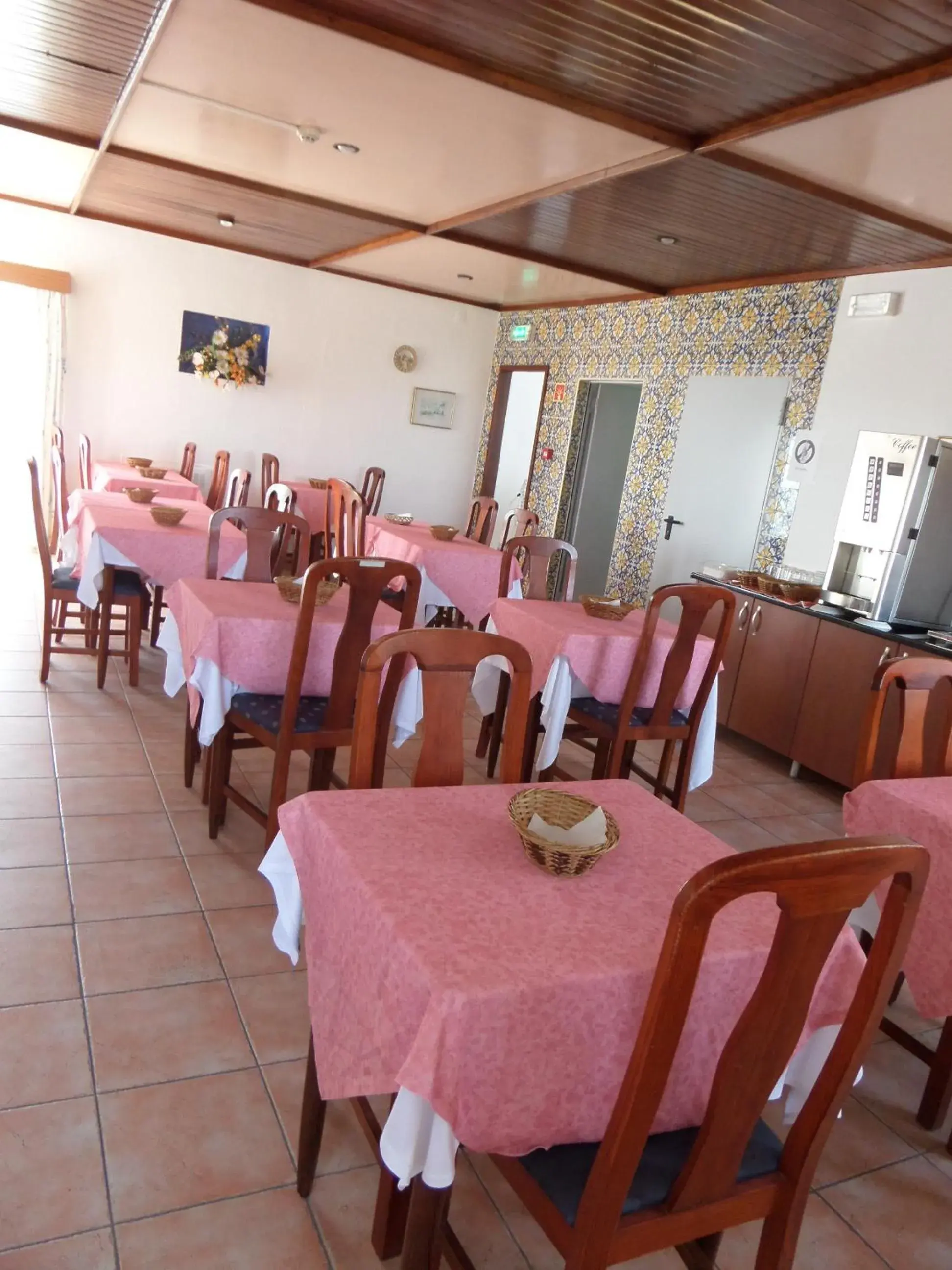 Restaurant/places to eat in Hotel Mar A Vista Restaurant/places to eat in Hotel Mar A Vista