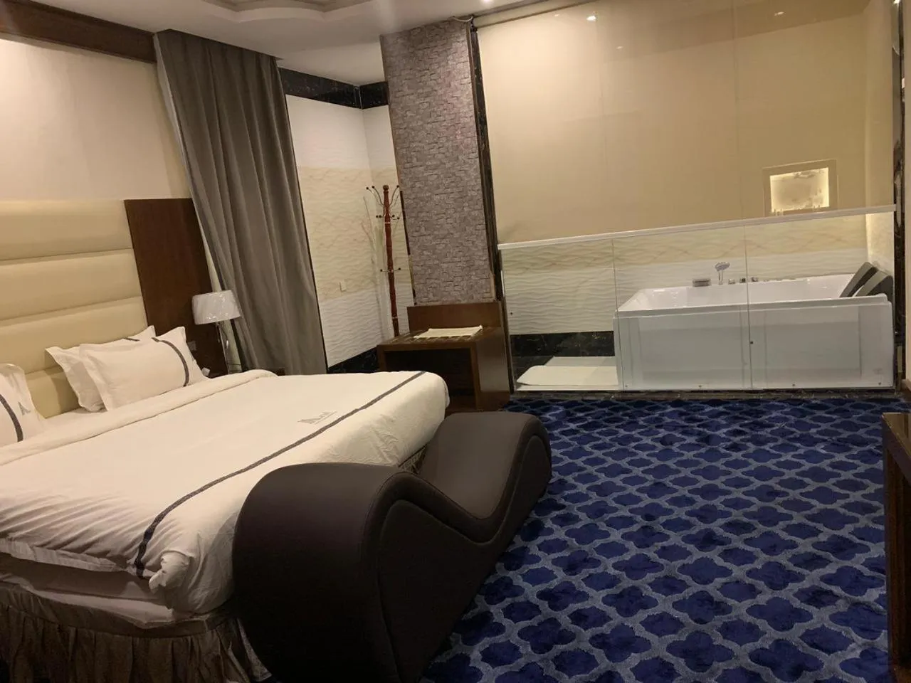 Photo of the whole room, Bed in Aral Hotel Apartments