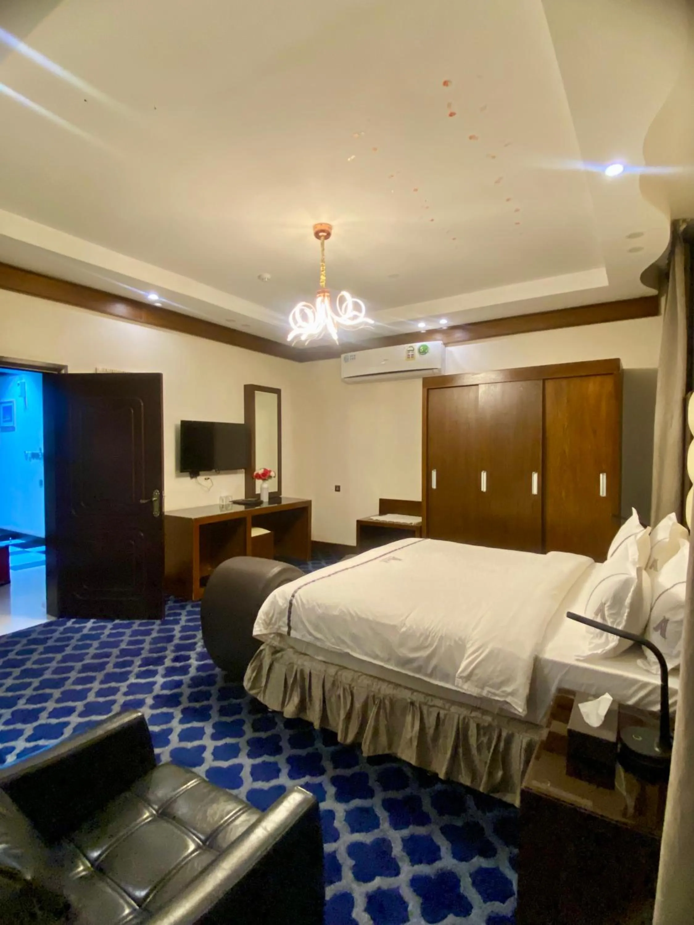 Bed in Aral Hotel Apartments