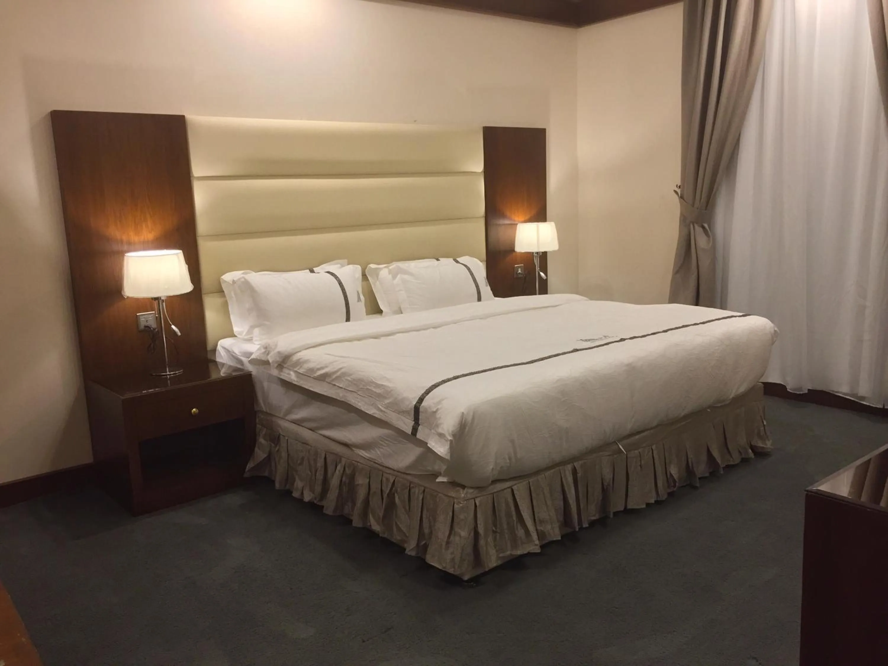 Bed in Aral Hotel Apartments