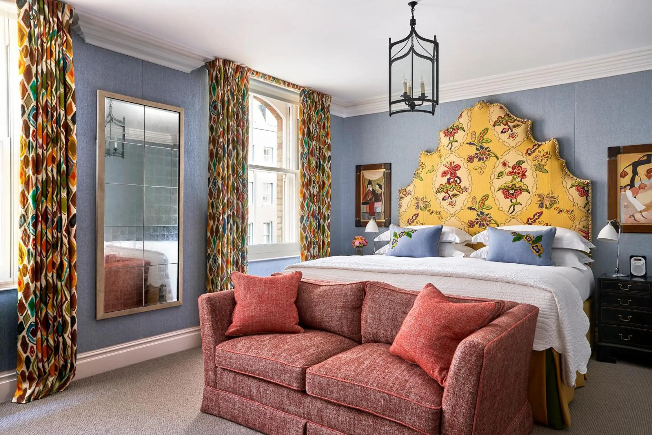 Bedroom, Bed in Charlotte Street Hotel, Firmdale Hotels