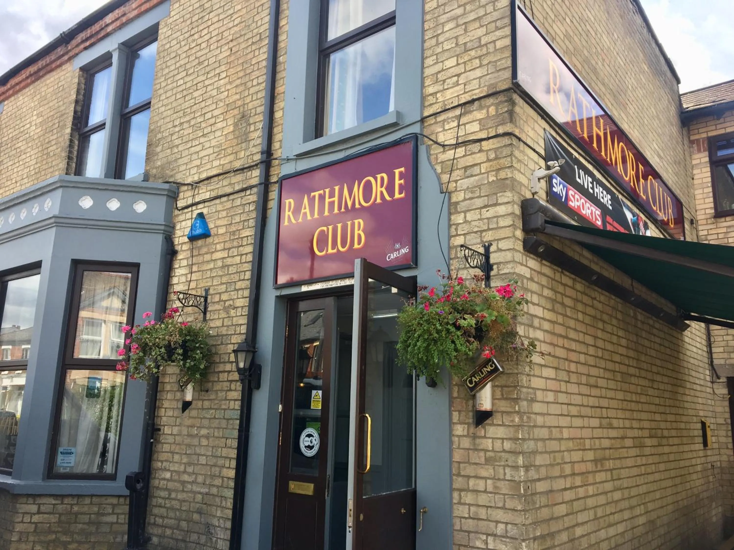Facade/entrance in The Rathmore