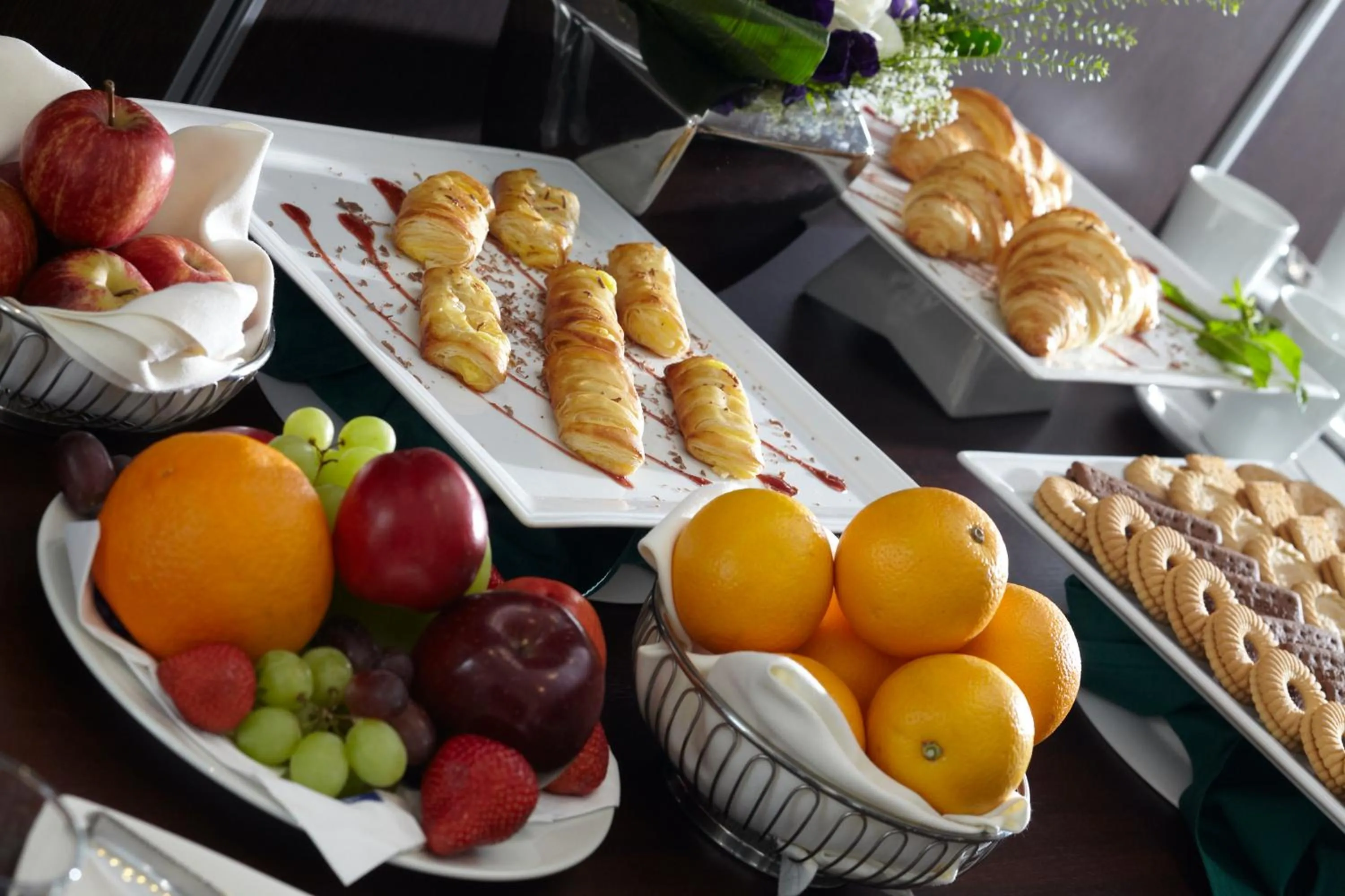 Food in Park Grand Heathrow