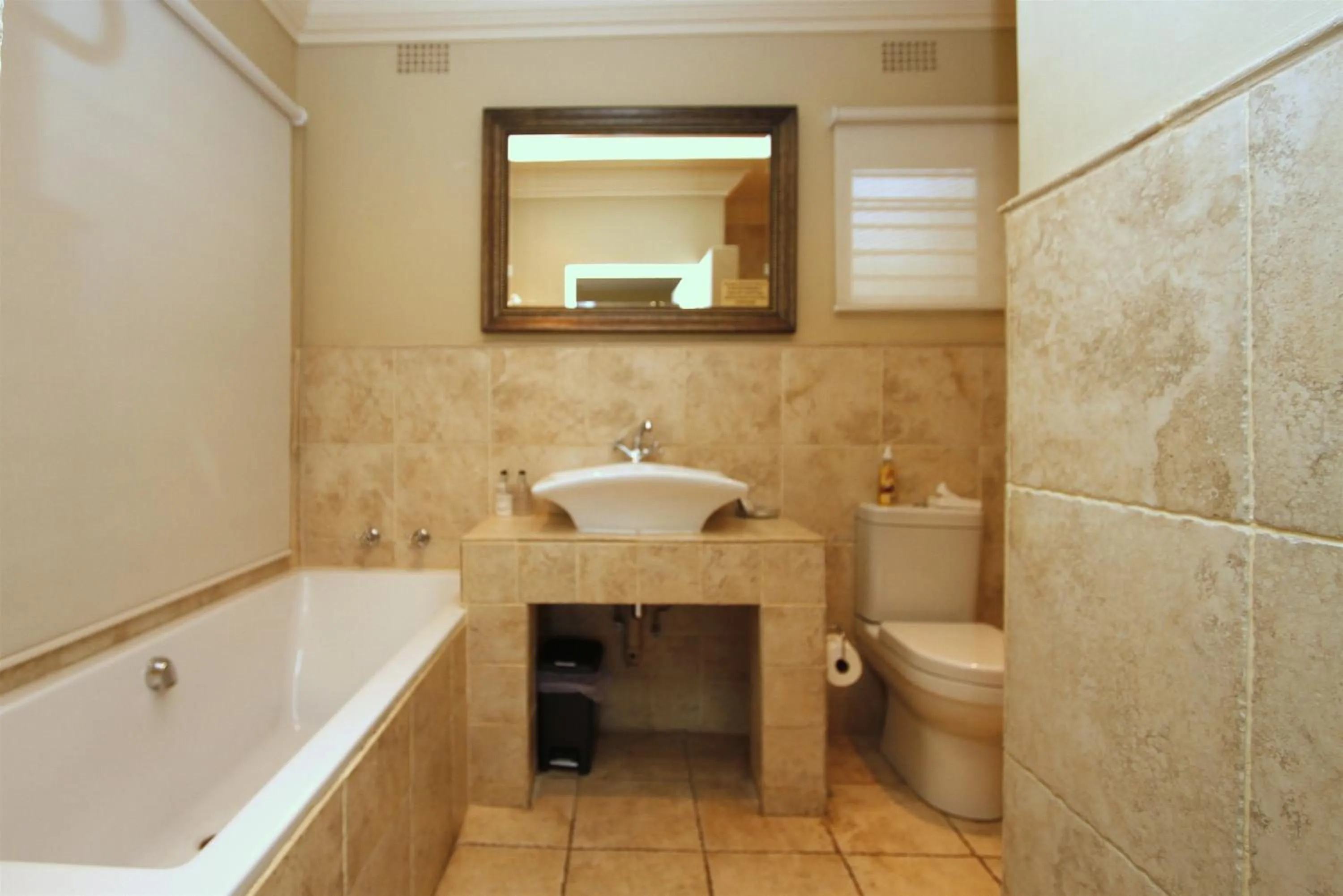 Bathroom in Tesorino Bed and Breakfast