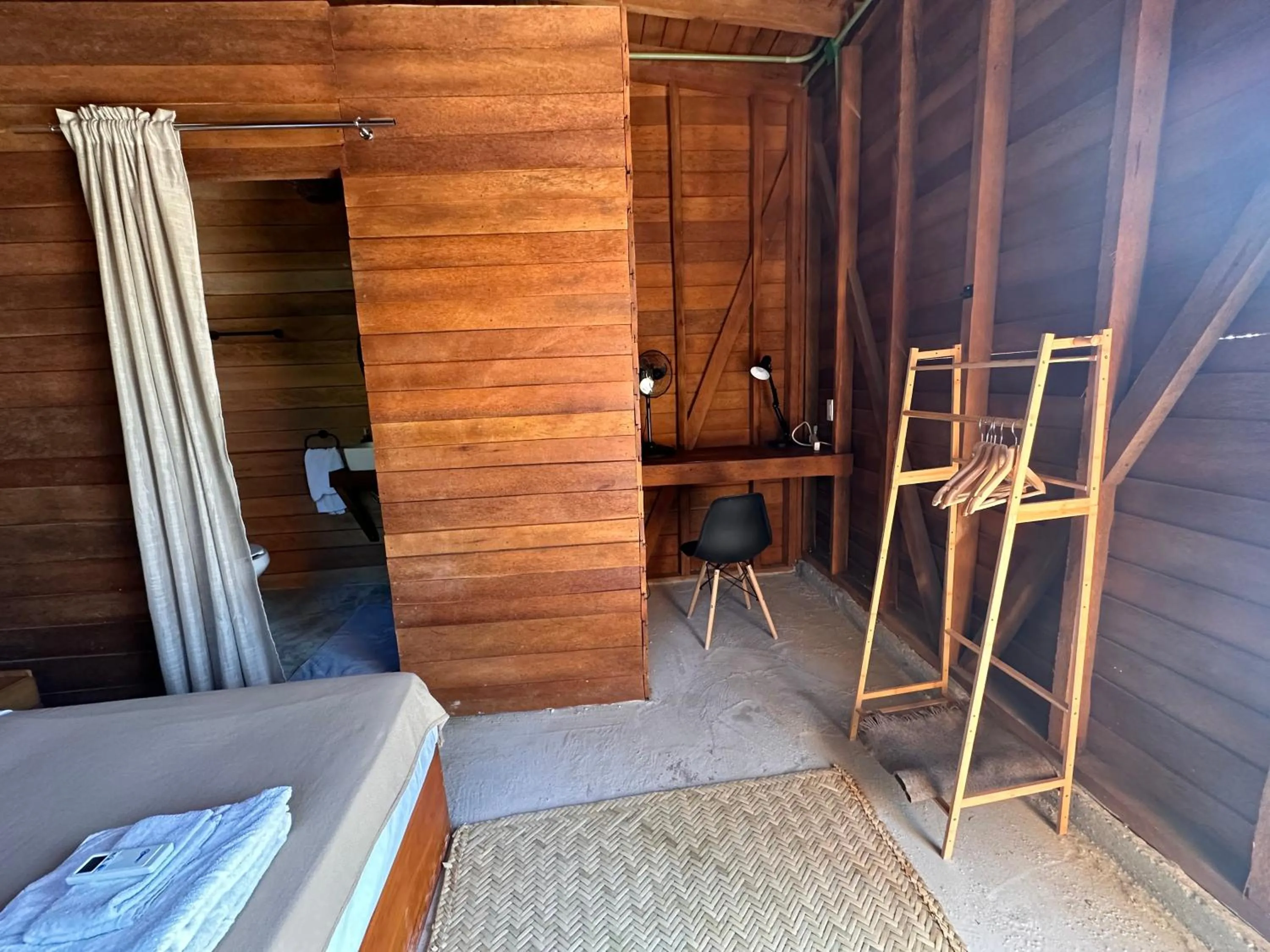 wardrobe in Mapache Hostel