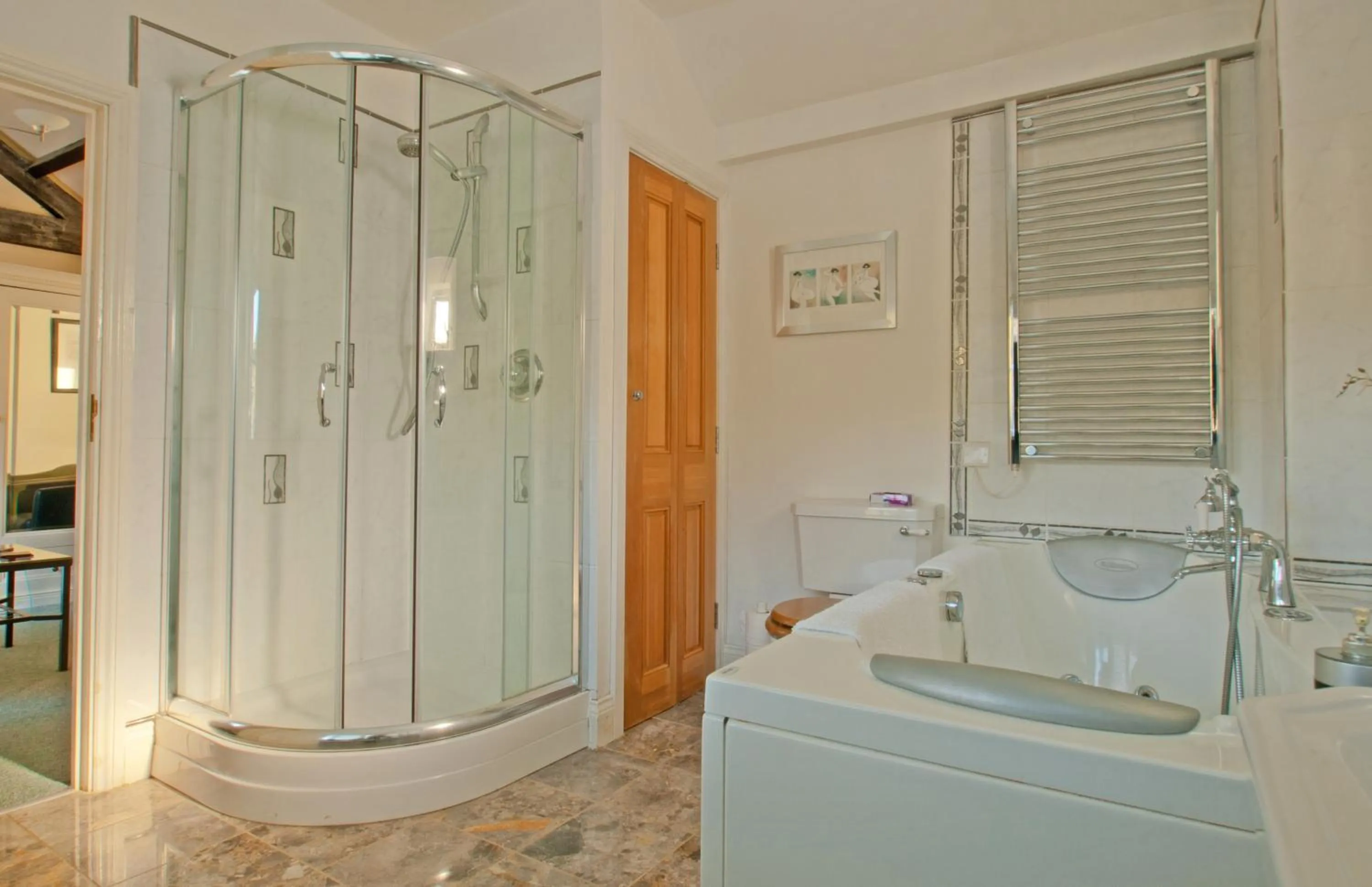 Bathroom in Cascades Gardens