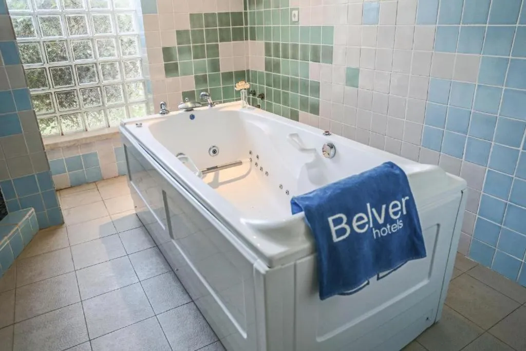 Hot Tub in Boa Vista Hotel & Spa - Adults Only