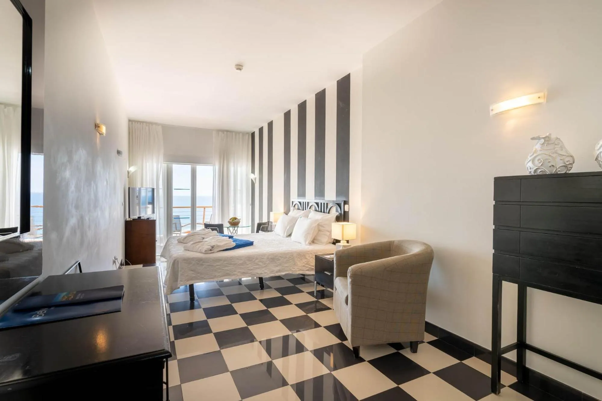 Bed in Boa Vista Hotel & Spa - Adults Only