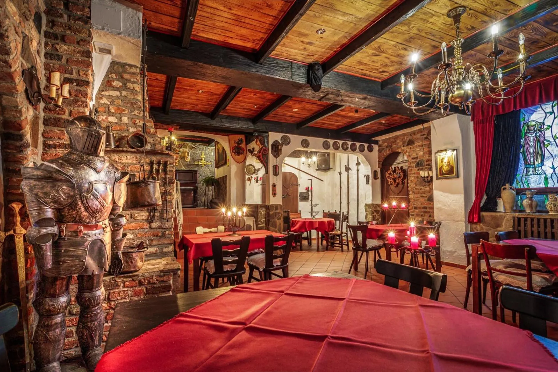 Restaurant/places to eat in Schloß Destille