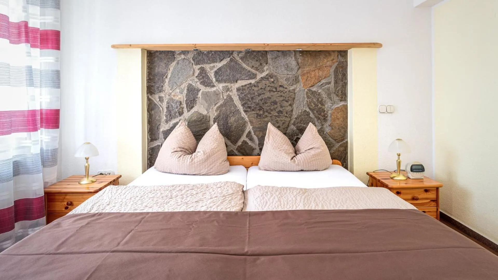 Photo of the whole room, Bed in Schloß Destille