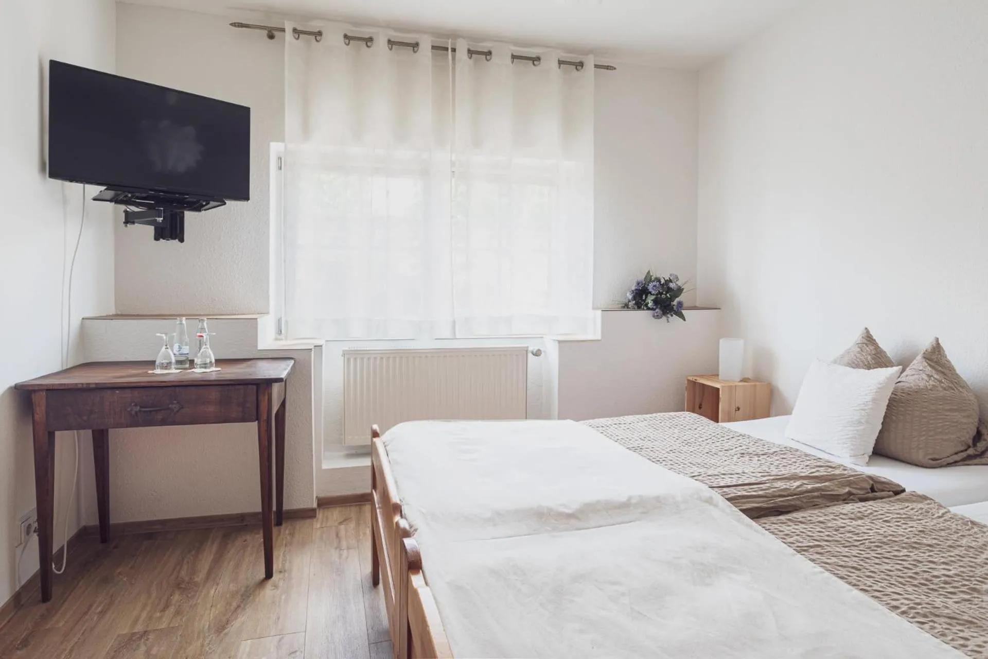 Photo of the whole room, Bed in Schloß Destille