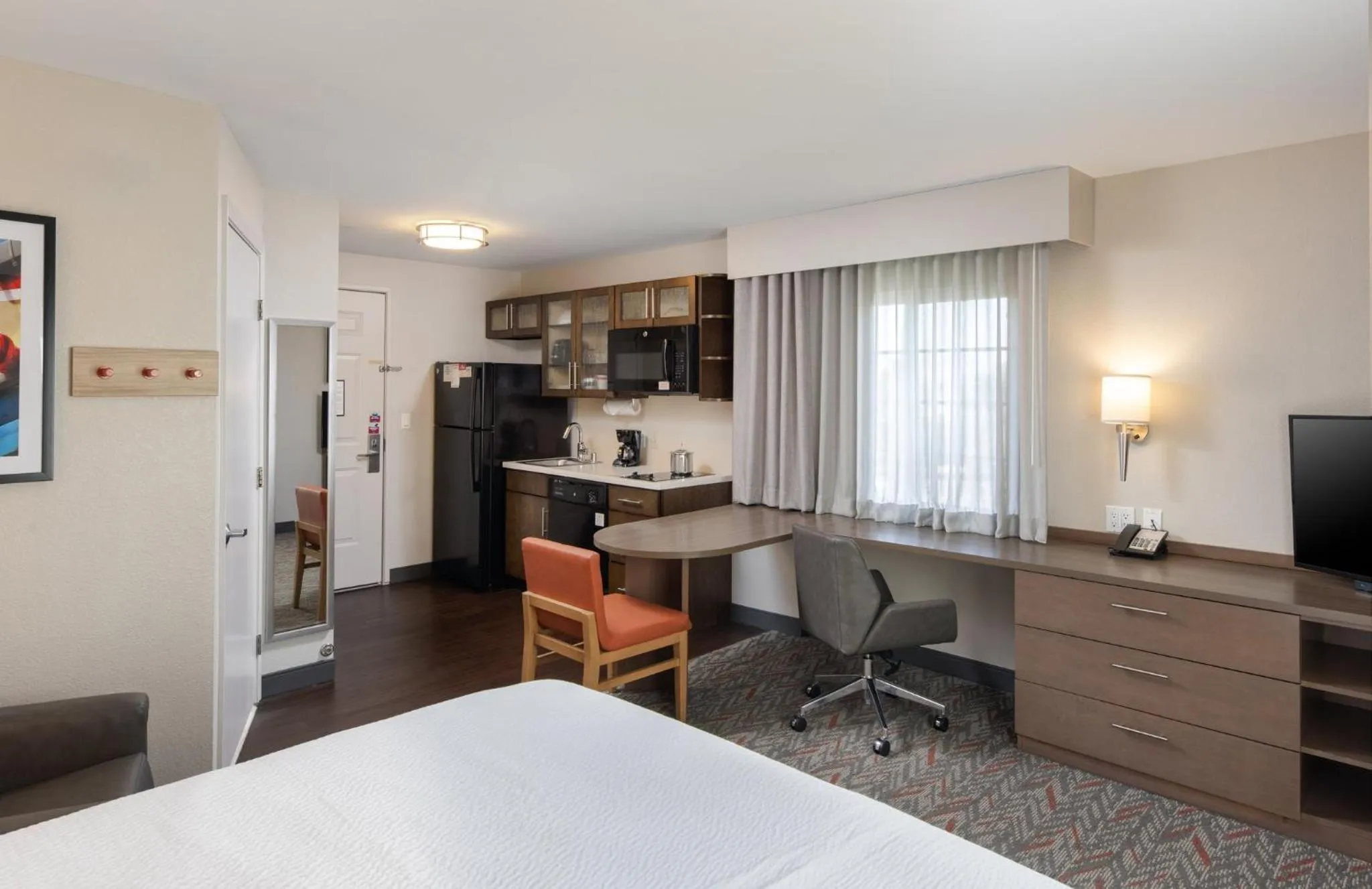 Photo of the whole room, Bed in Candlewood Suites Anaheim - Resort Area by IHG