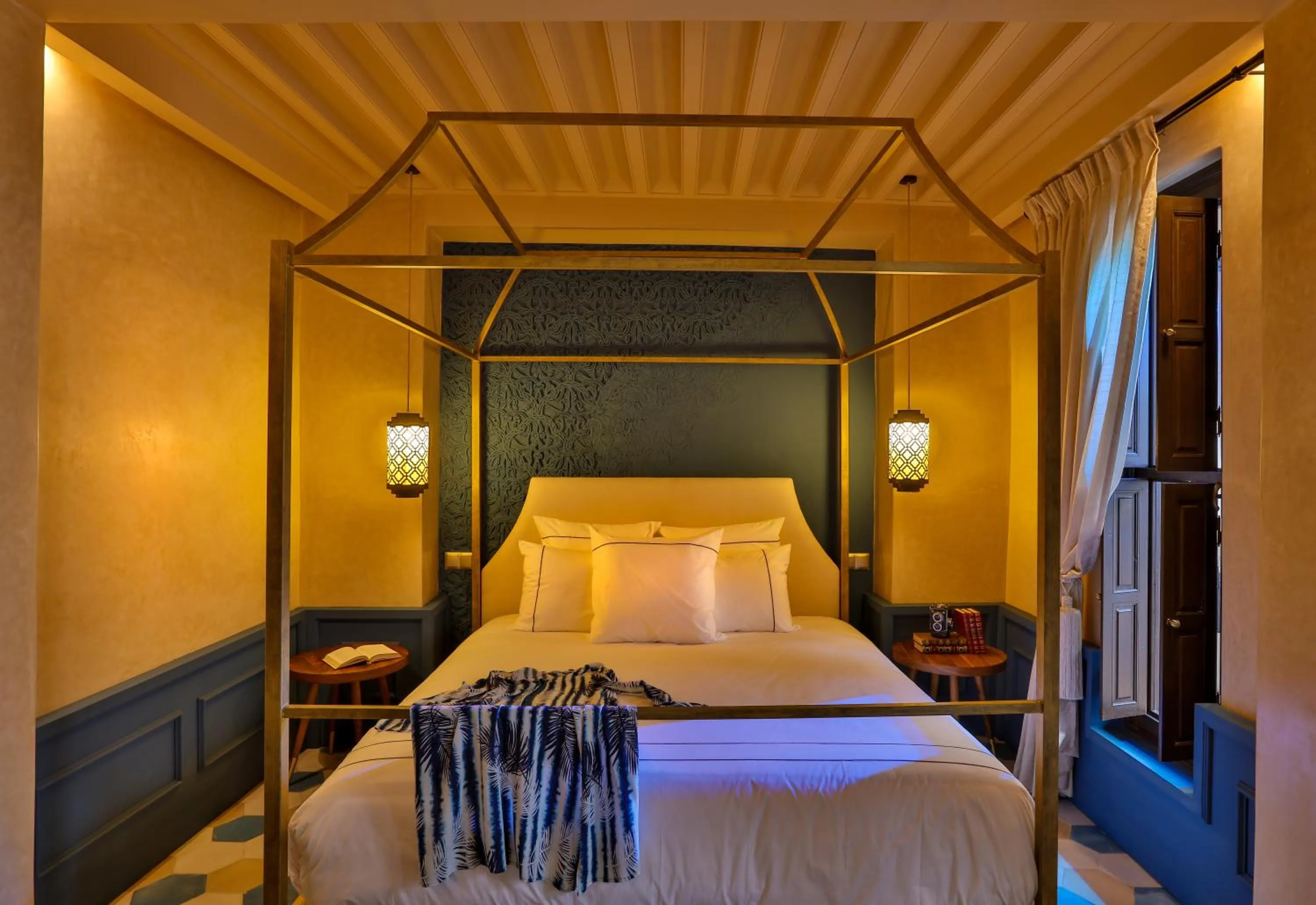 Decorative detail, Bed in Dar Kandi