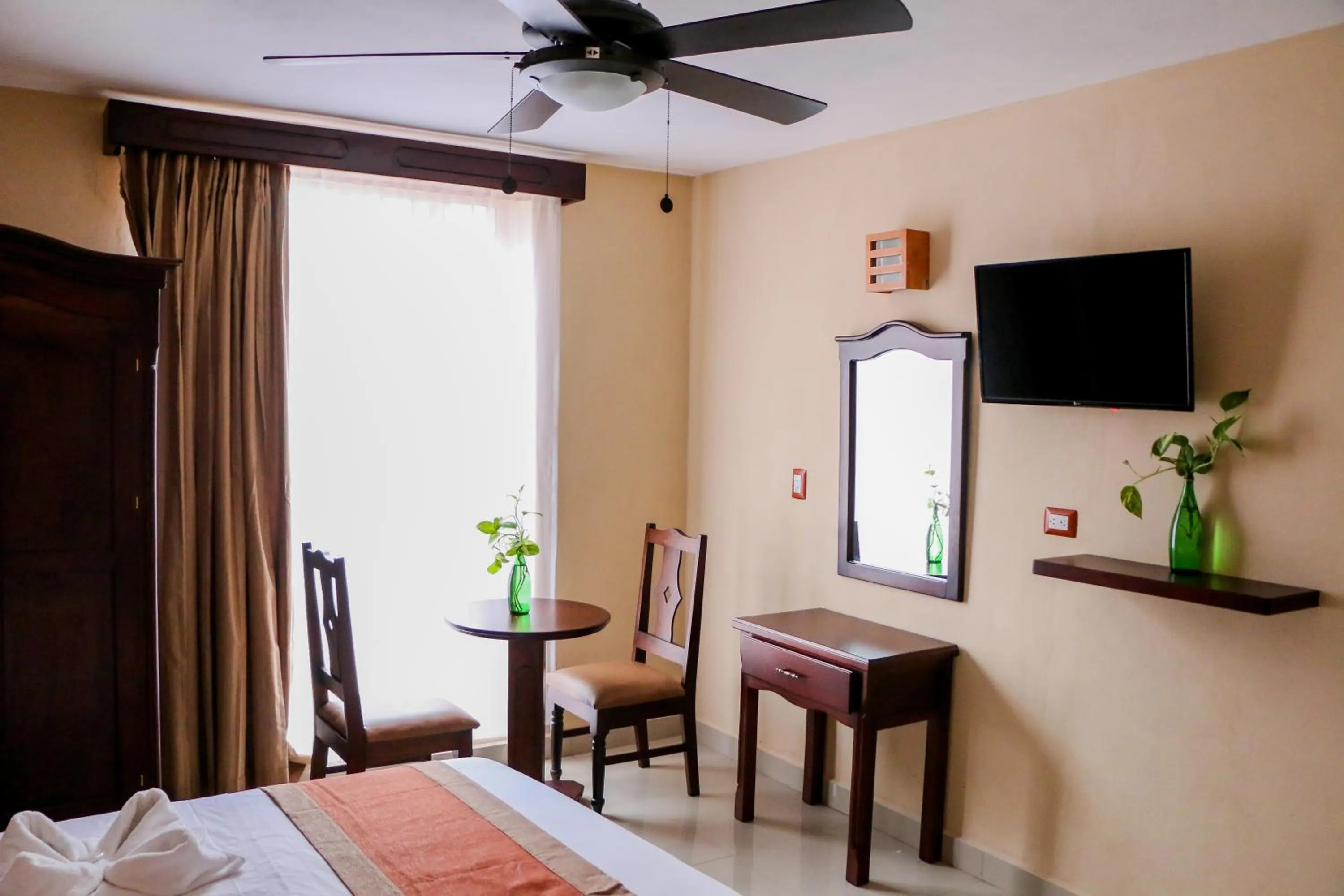 TV and multimedia, Bed in Hotel Gayser