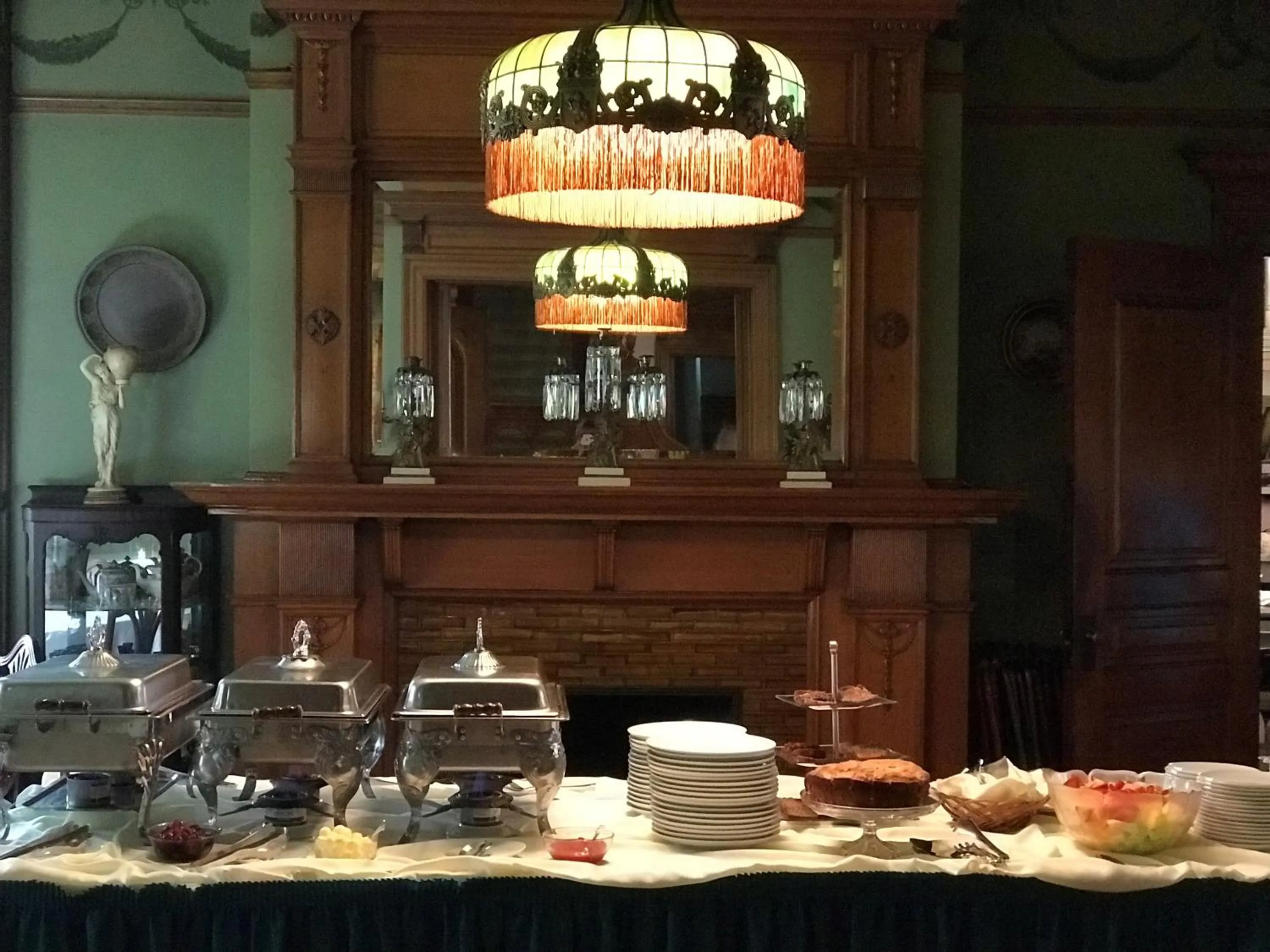 Breakfast in The Gables at Stirling Guest Hotel