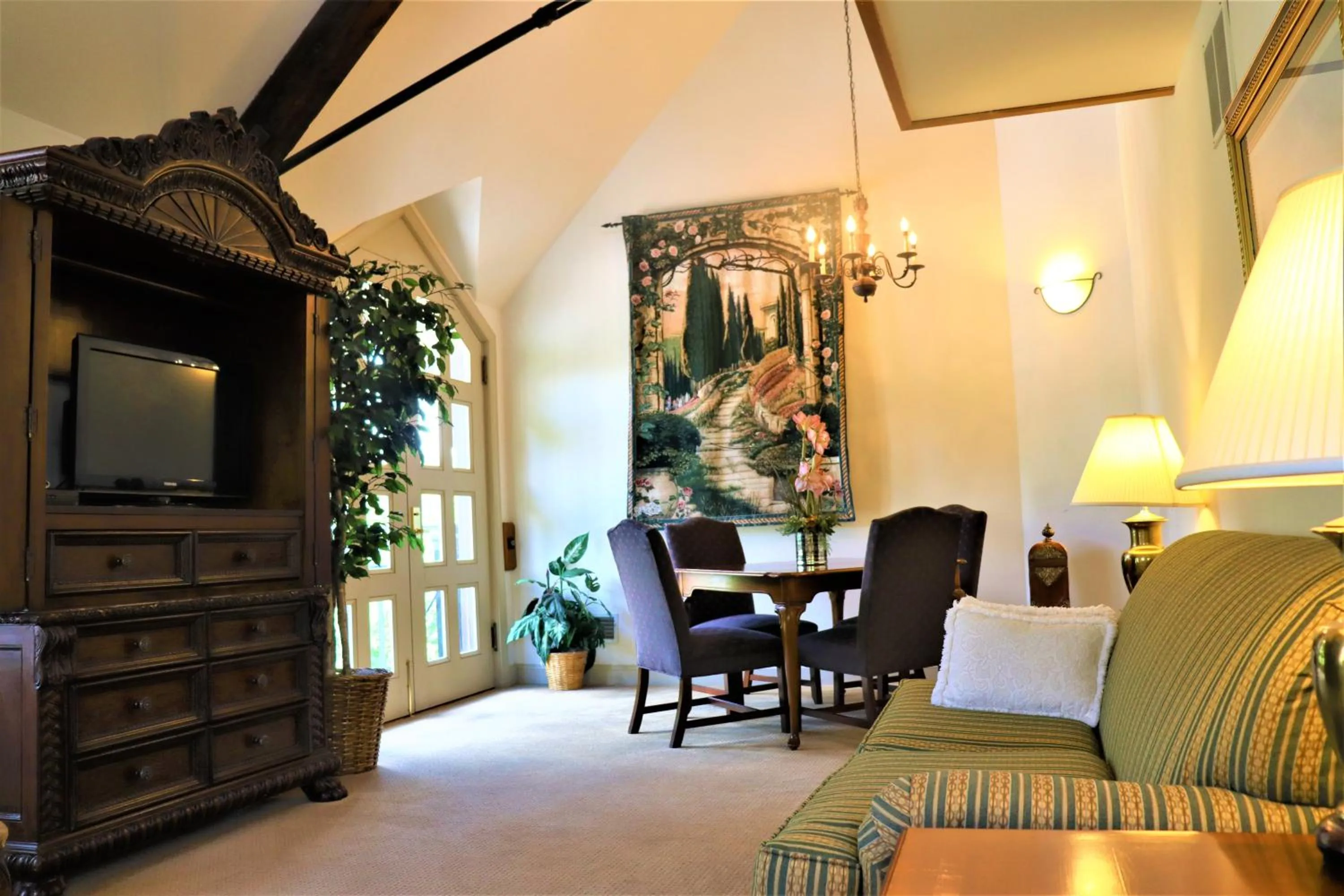 The Gables at Stirling Guest Hotel