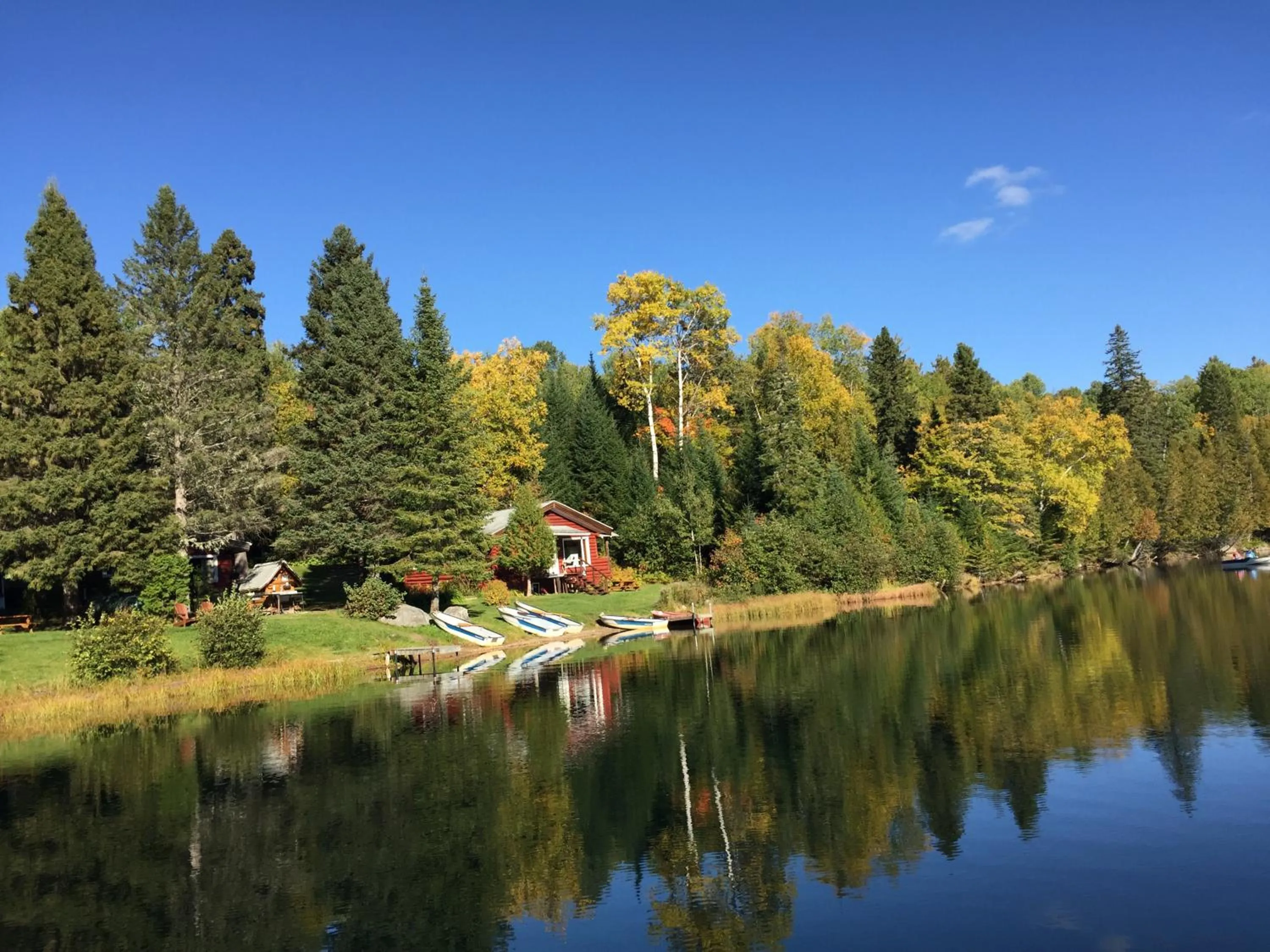 Natural landscape in Kan-à-Mouche Pourvoirie Auberge et Chalets