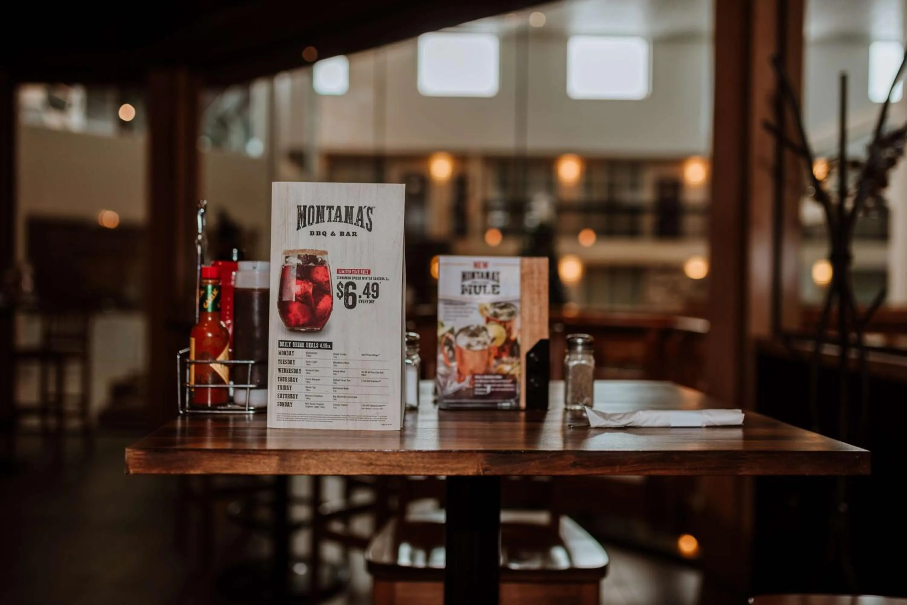 Restaurant/places to eat in Coast Nisku Inn & Conference Centre