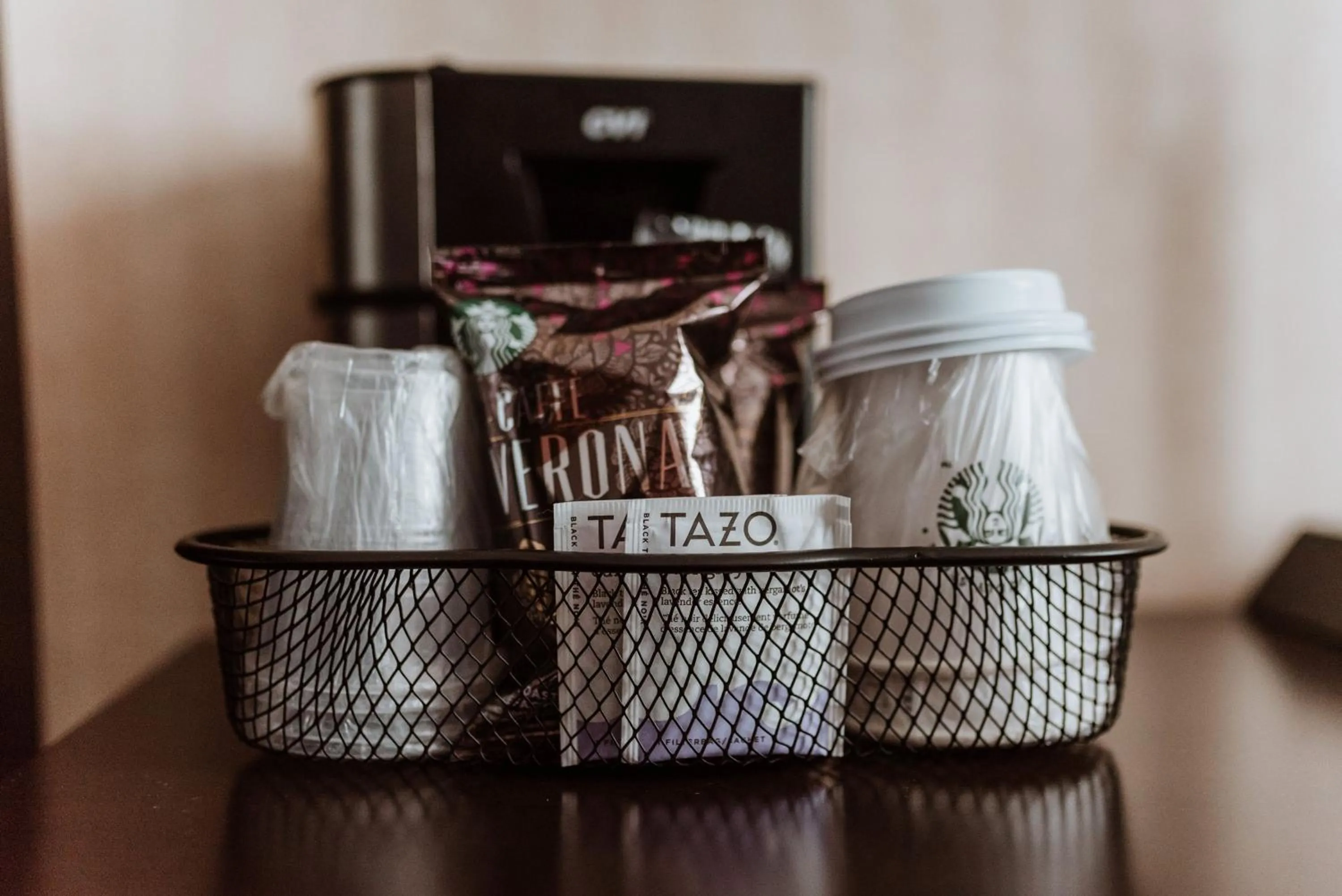 Coffee/tea facilities in Coast Nisku Inn & Conference Centre