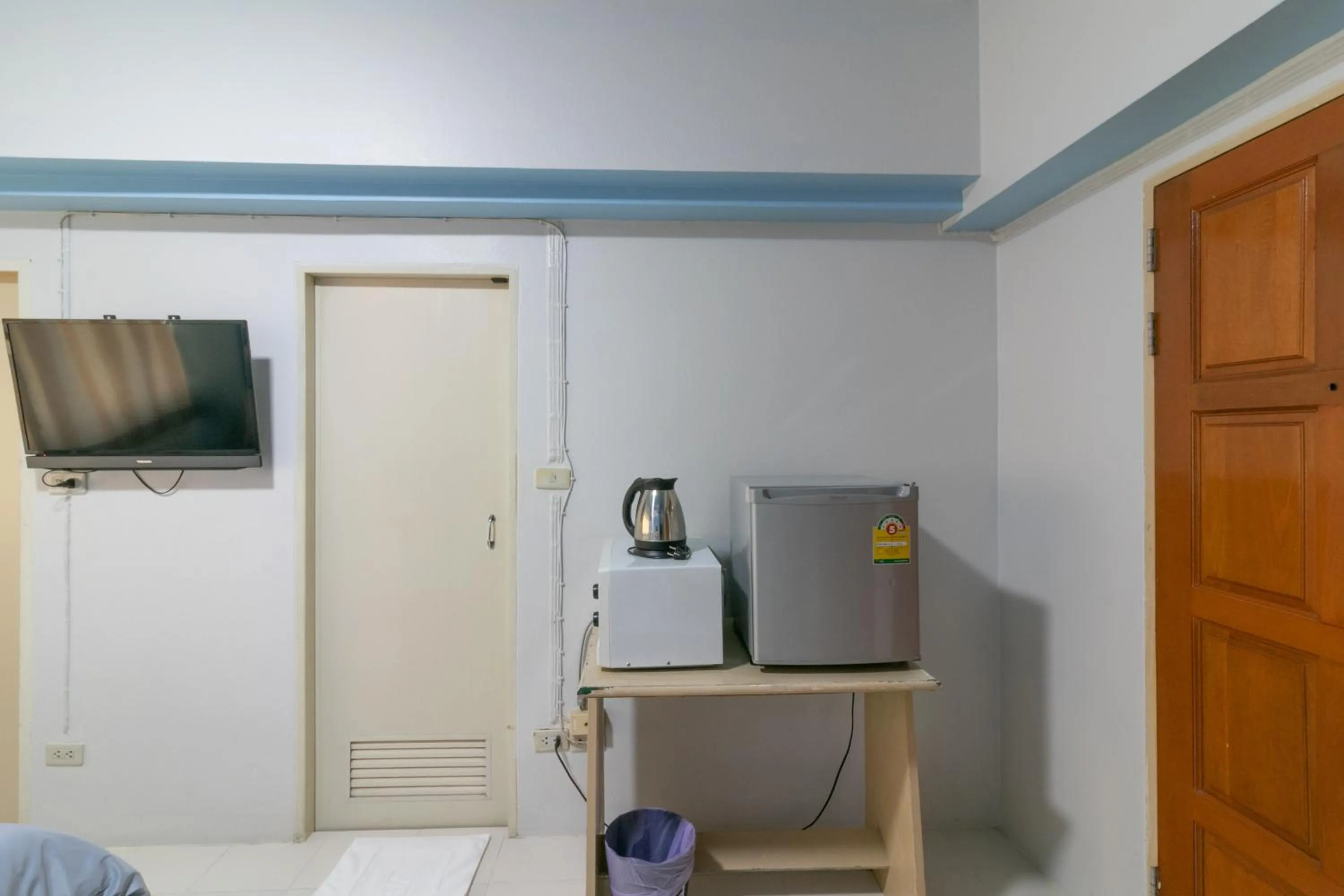 Communal lounge/ TV room in MS Mansion